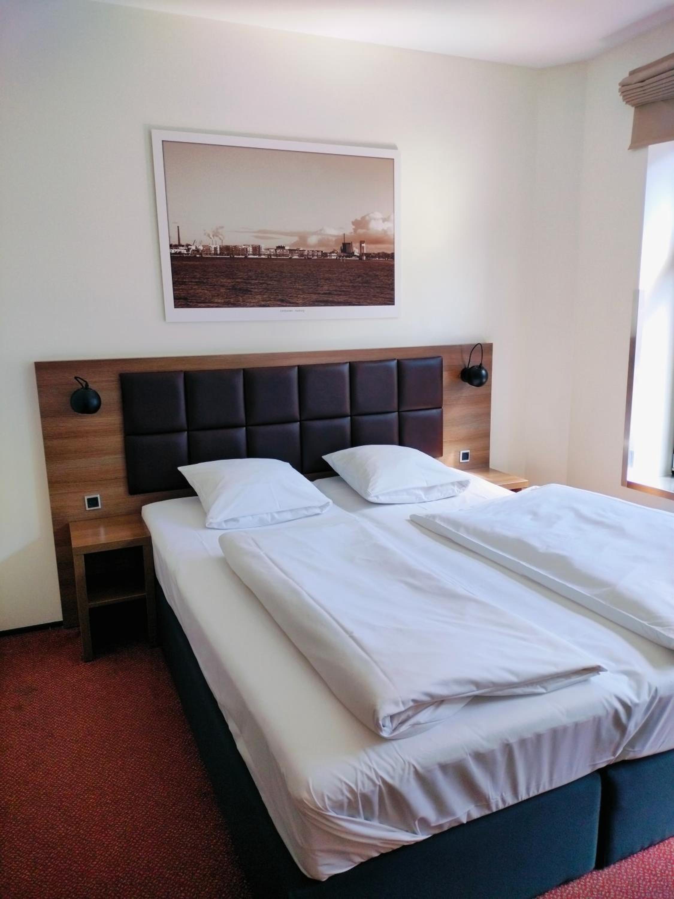 Premium Double Room photo 2