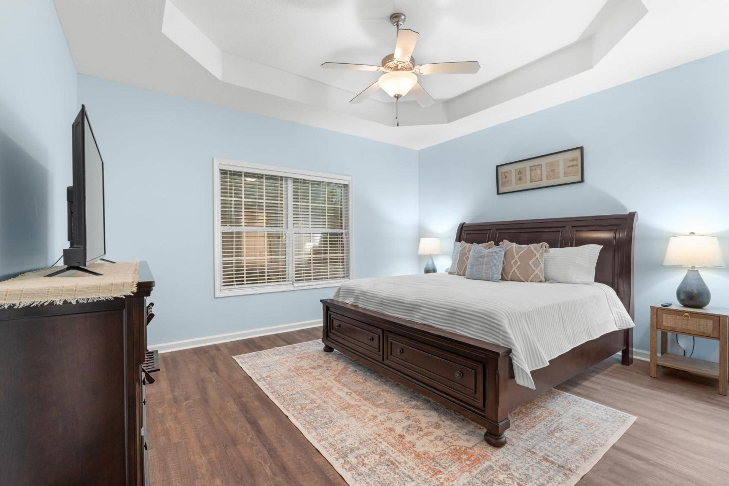 Family Room photo 1