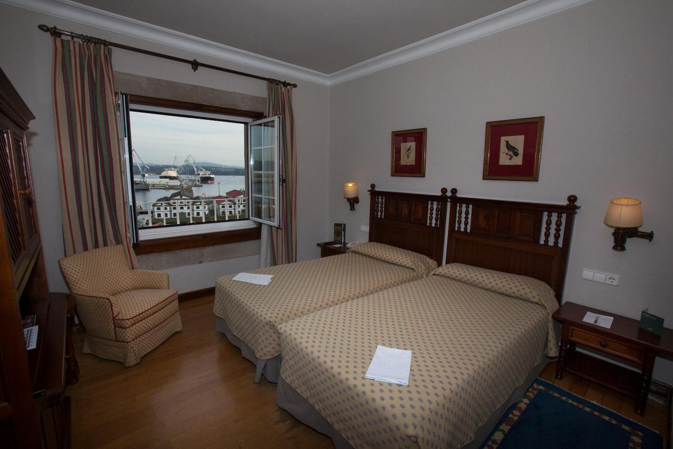 Standard Double Room - Photo 7