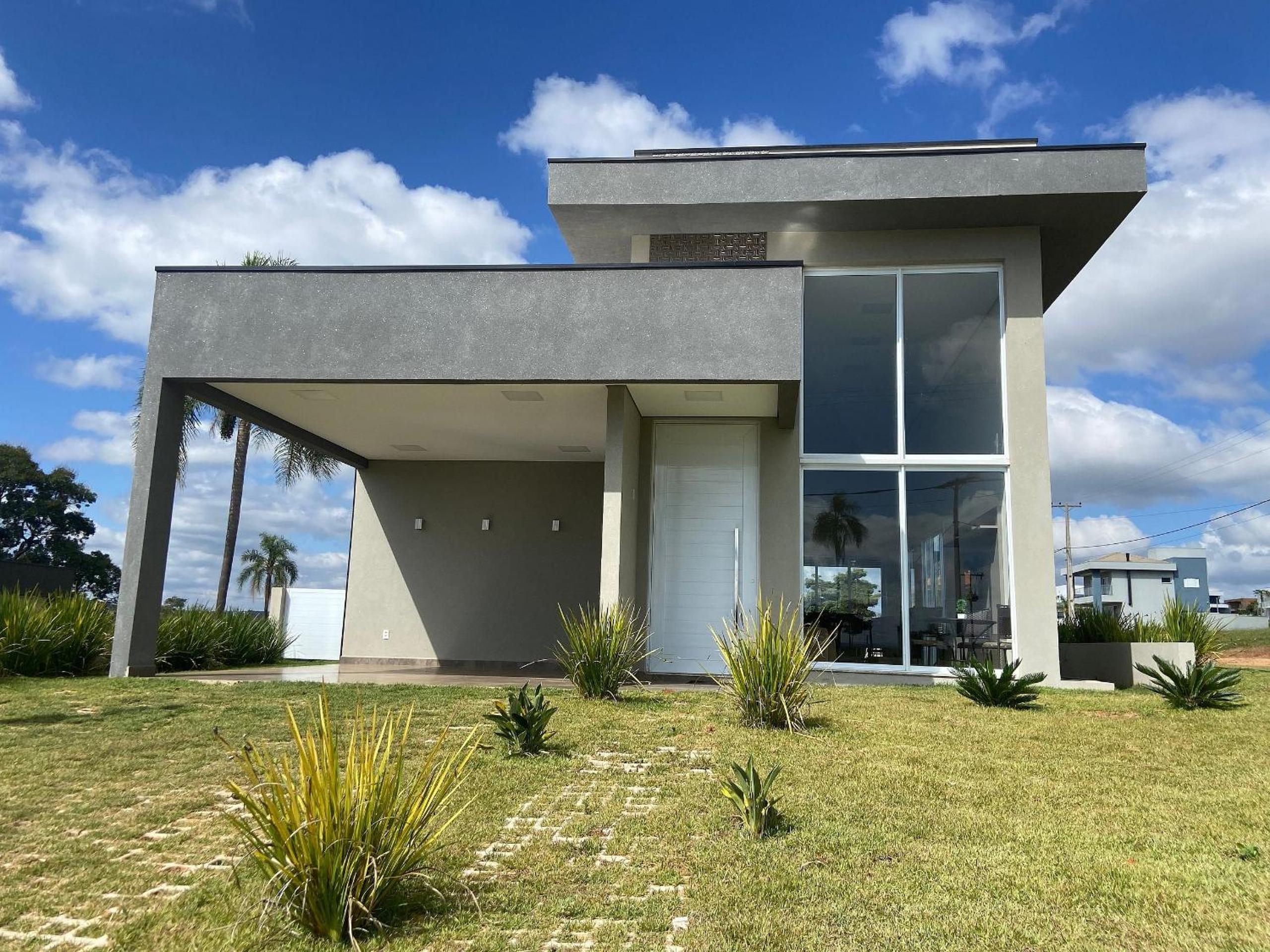 Four-Bedroom Vacation Home photo 2