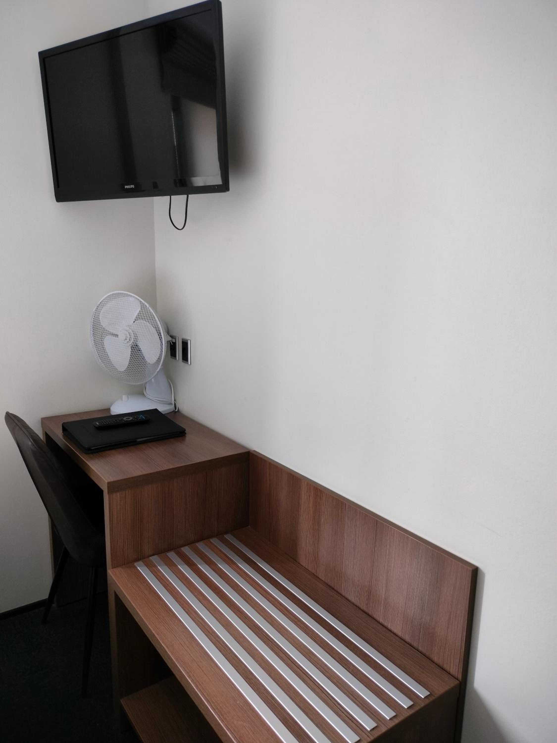 Premium Single Room photo 2