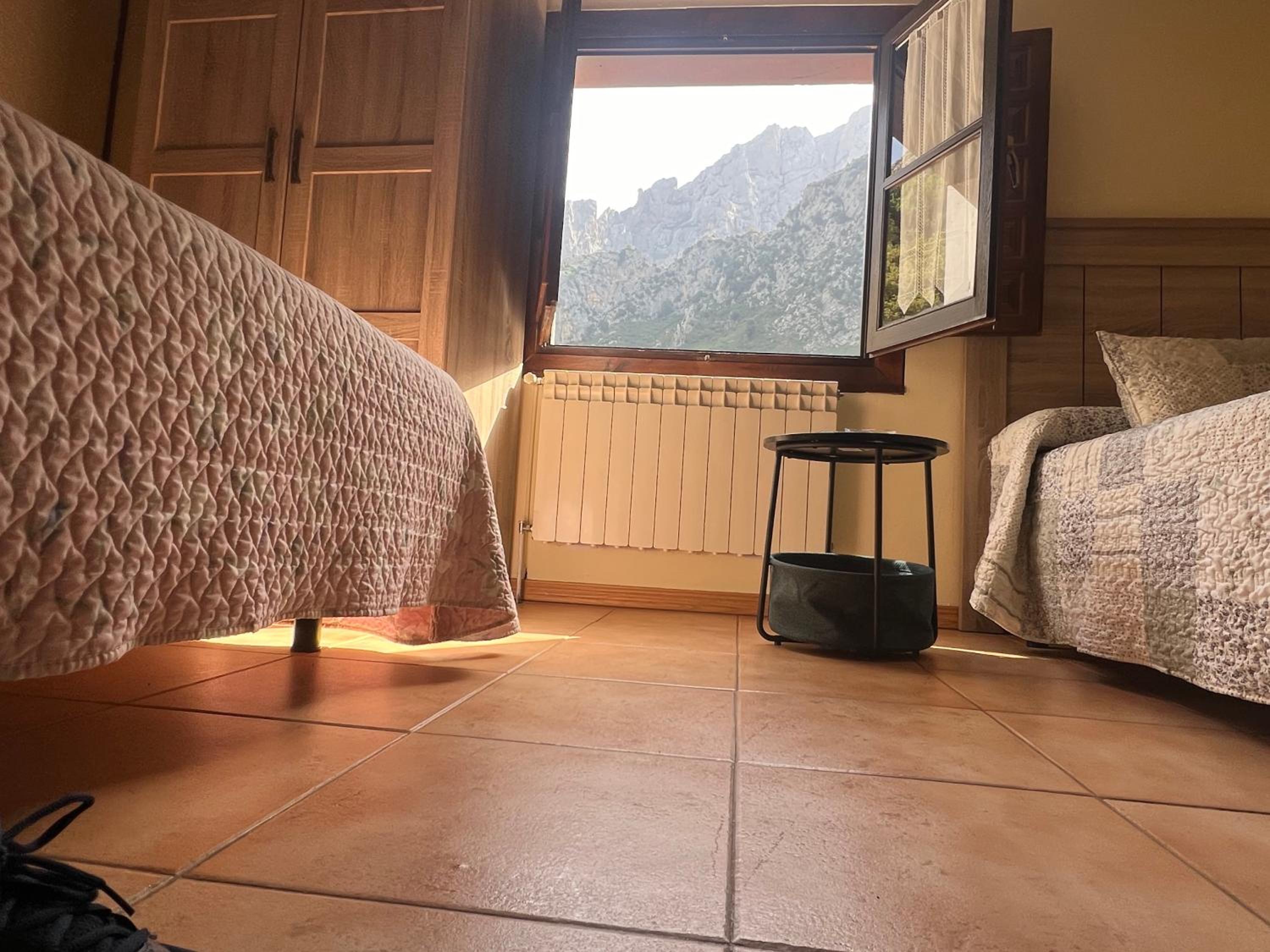 Habitación Estándar Queen con Dos Camas Queen