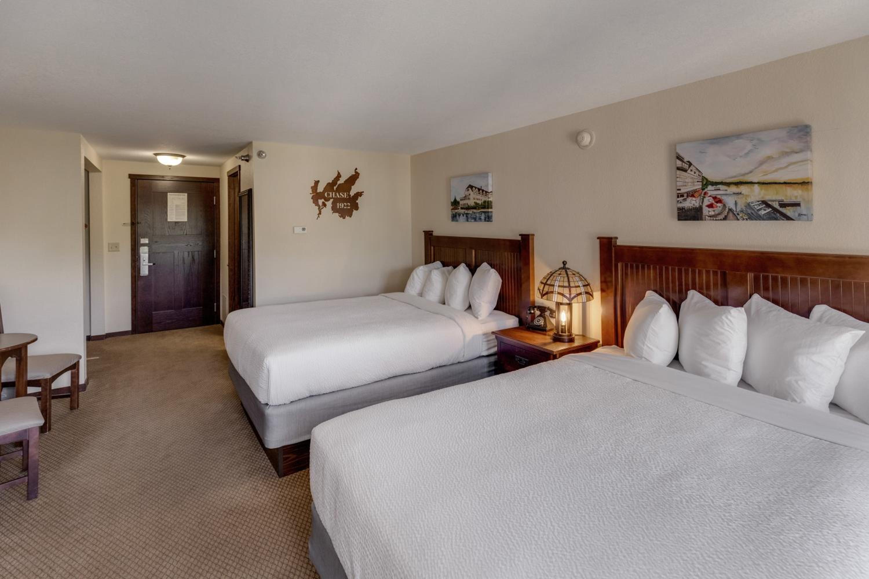 Two Queen Classic Room - Photo 7