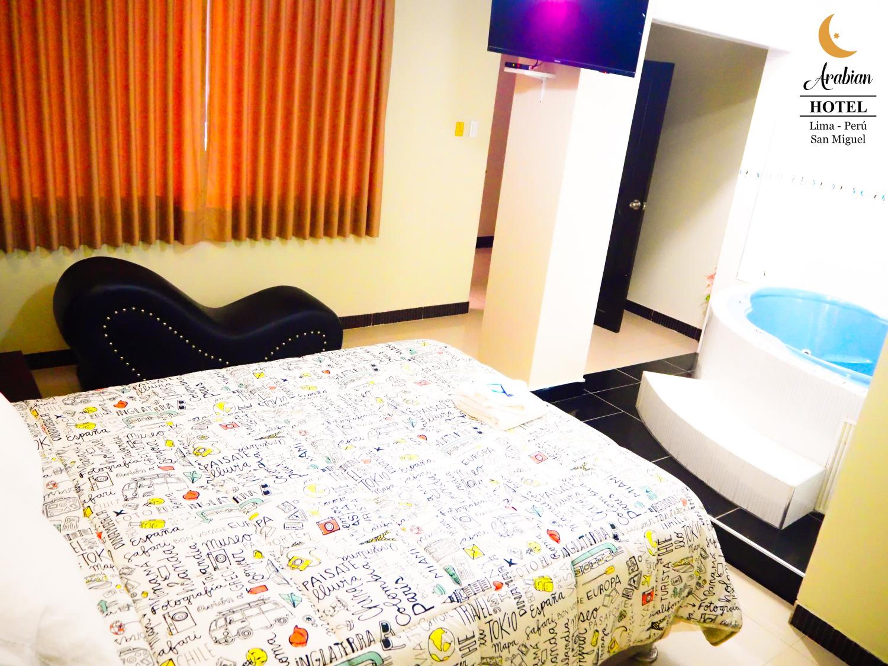 Deluxe Suite With Spa Bath