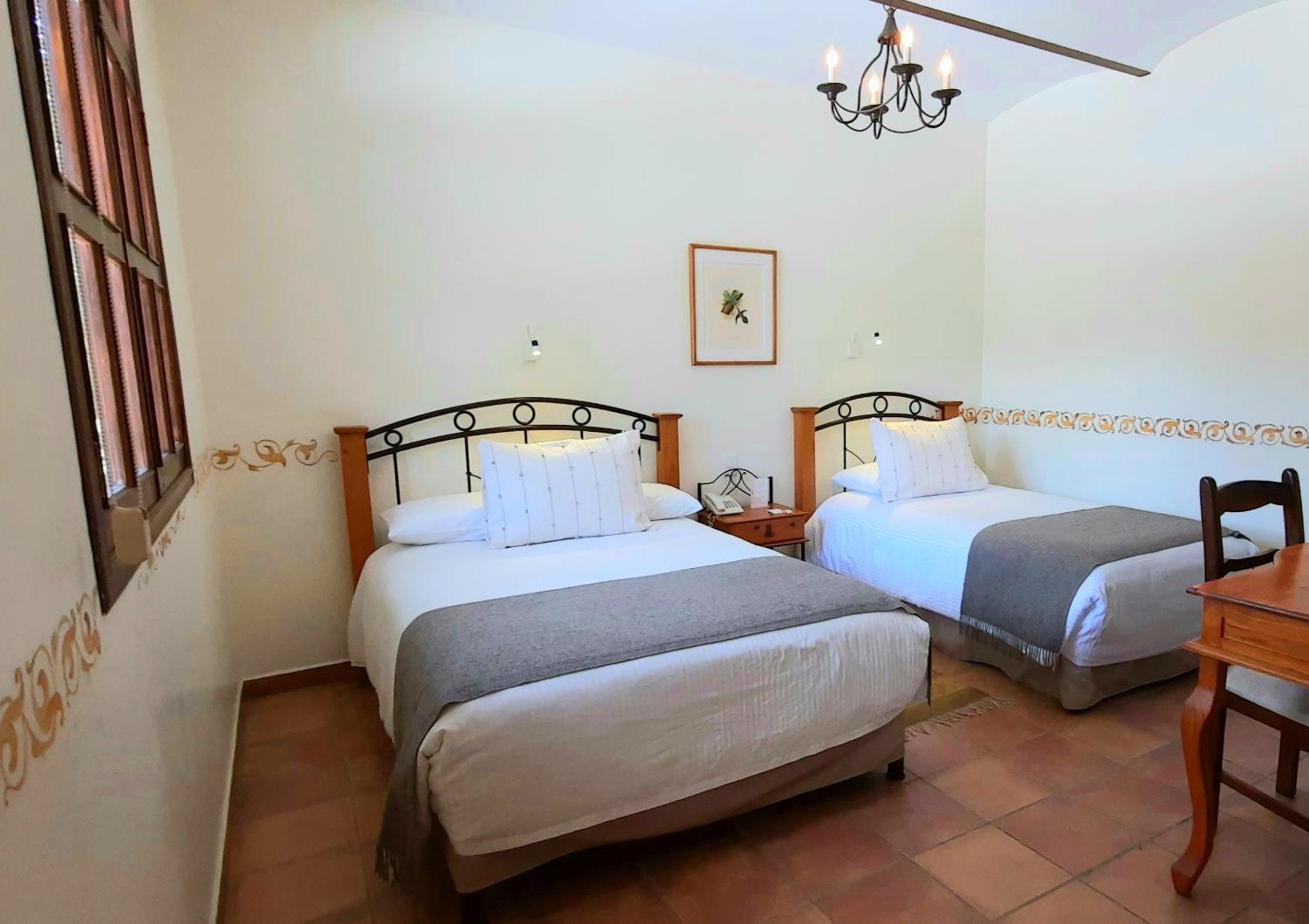 Deluxe Twin Room photo 1