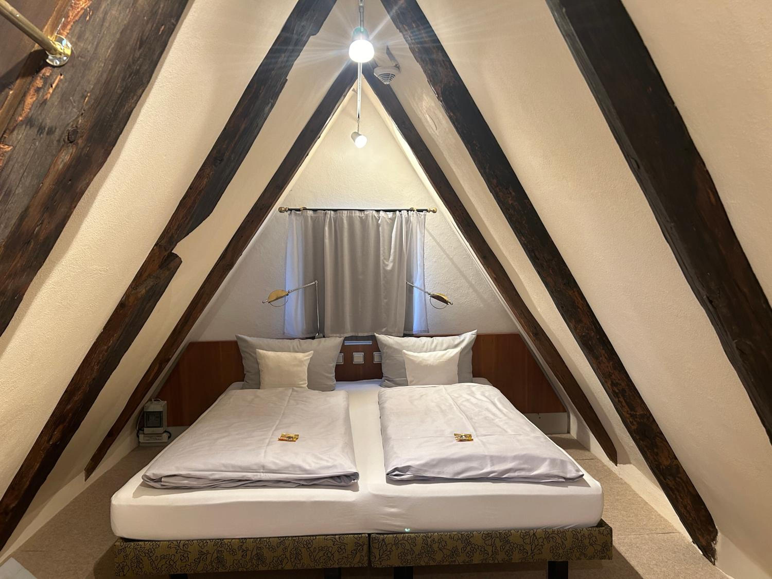 Standard Double Room - Photo 1