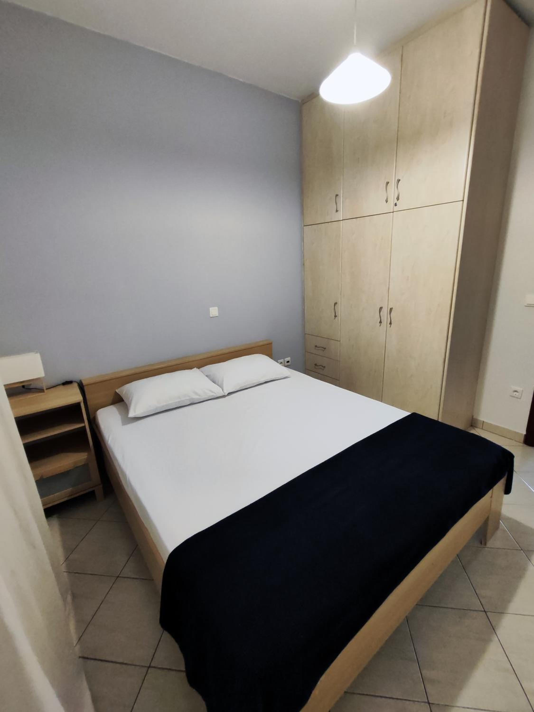 Deluxe One-Bedroom Apartment with Garden View photo 2
