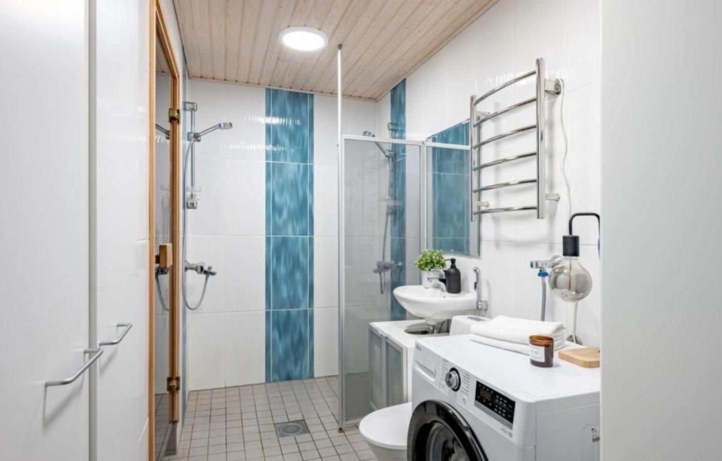 Two-Bedroom House photo 3