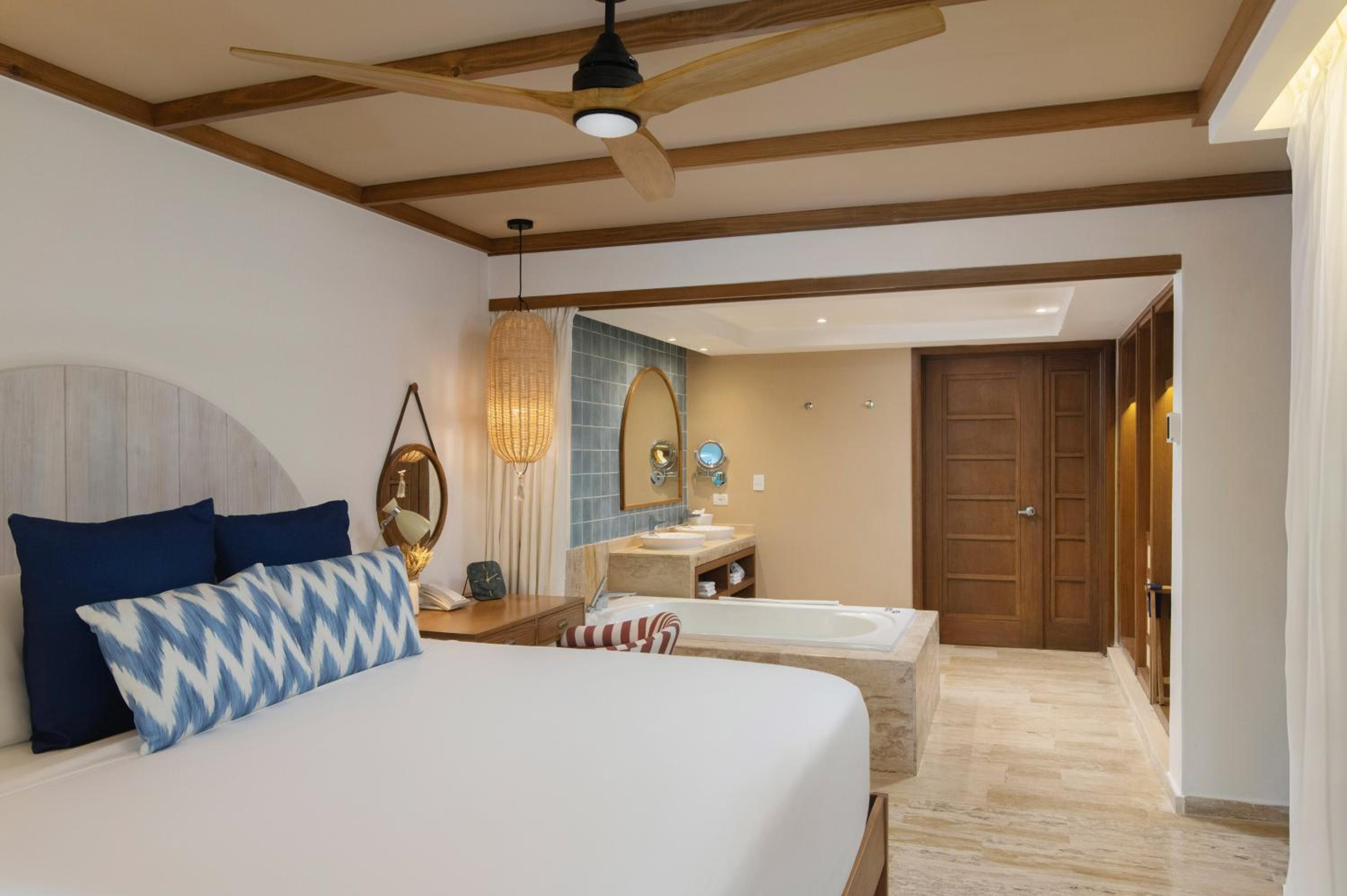 Zel Master Suite - Photo 1