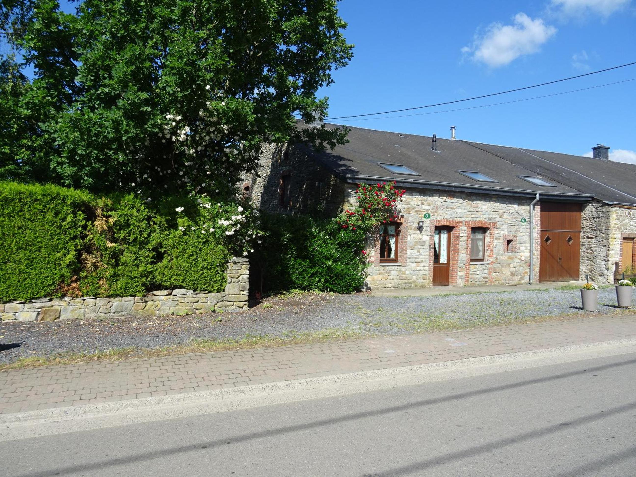 Three-Bedroom House photo 3