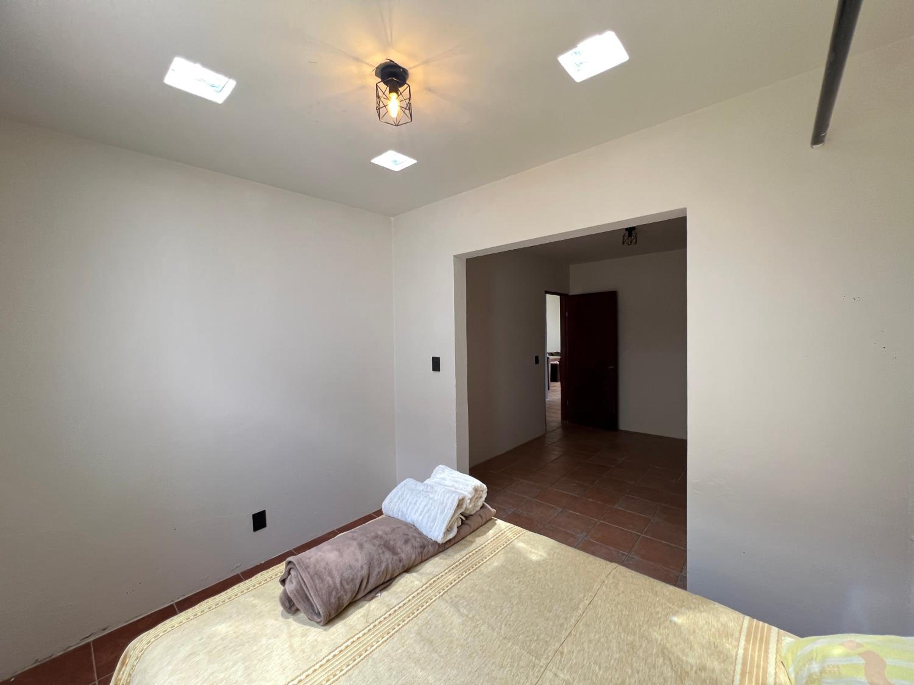 One-Bedroom House photo 2