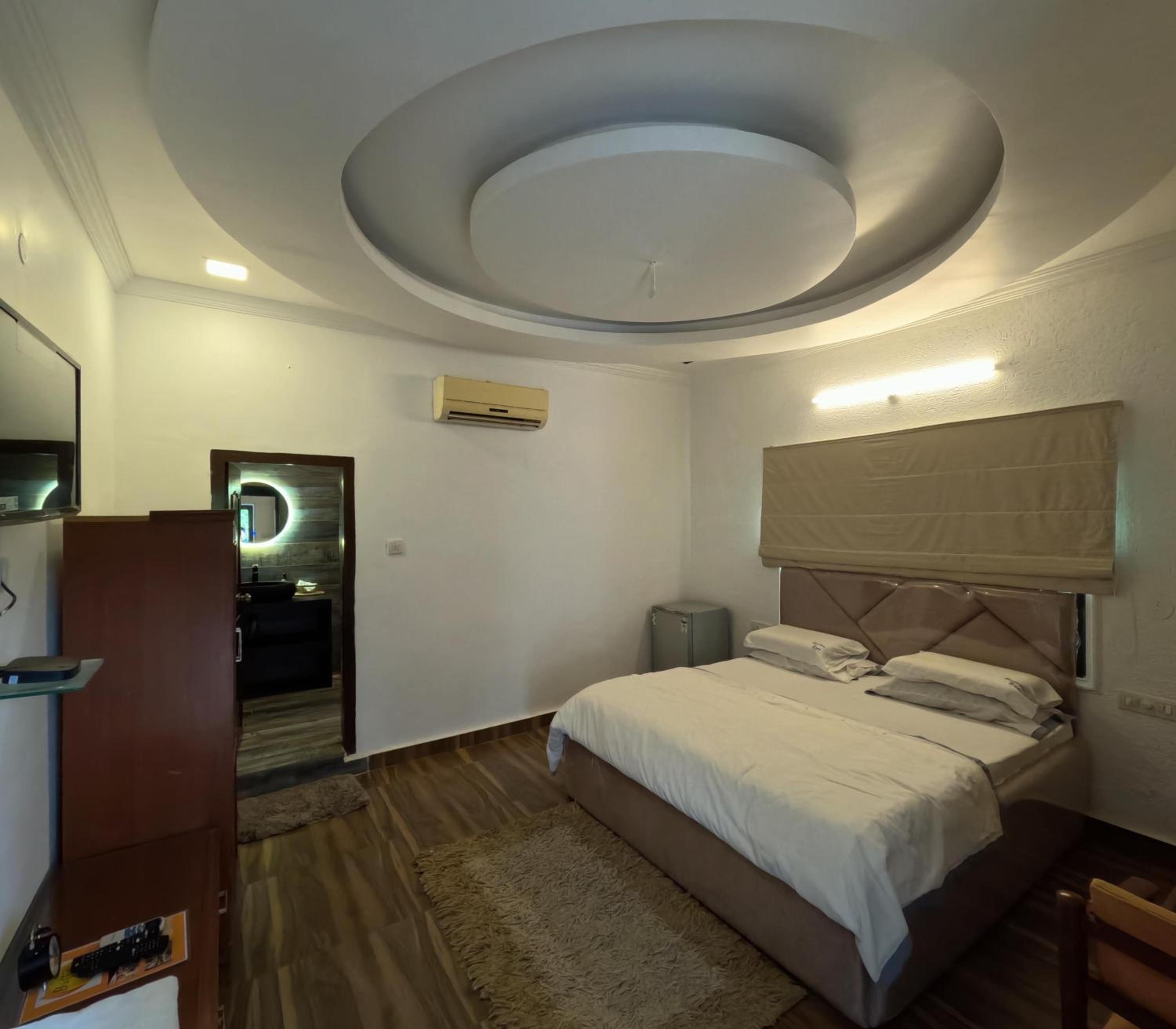 Double Room - Photo 1