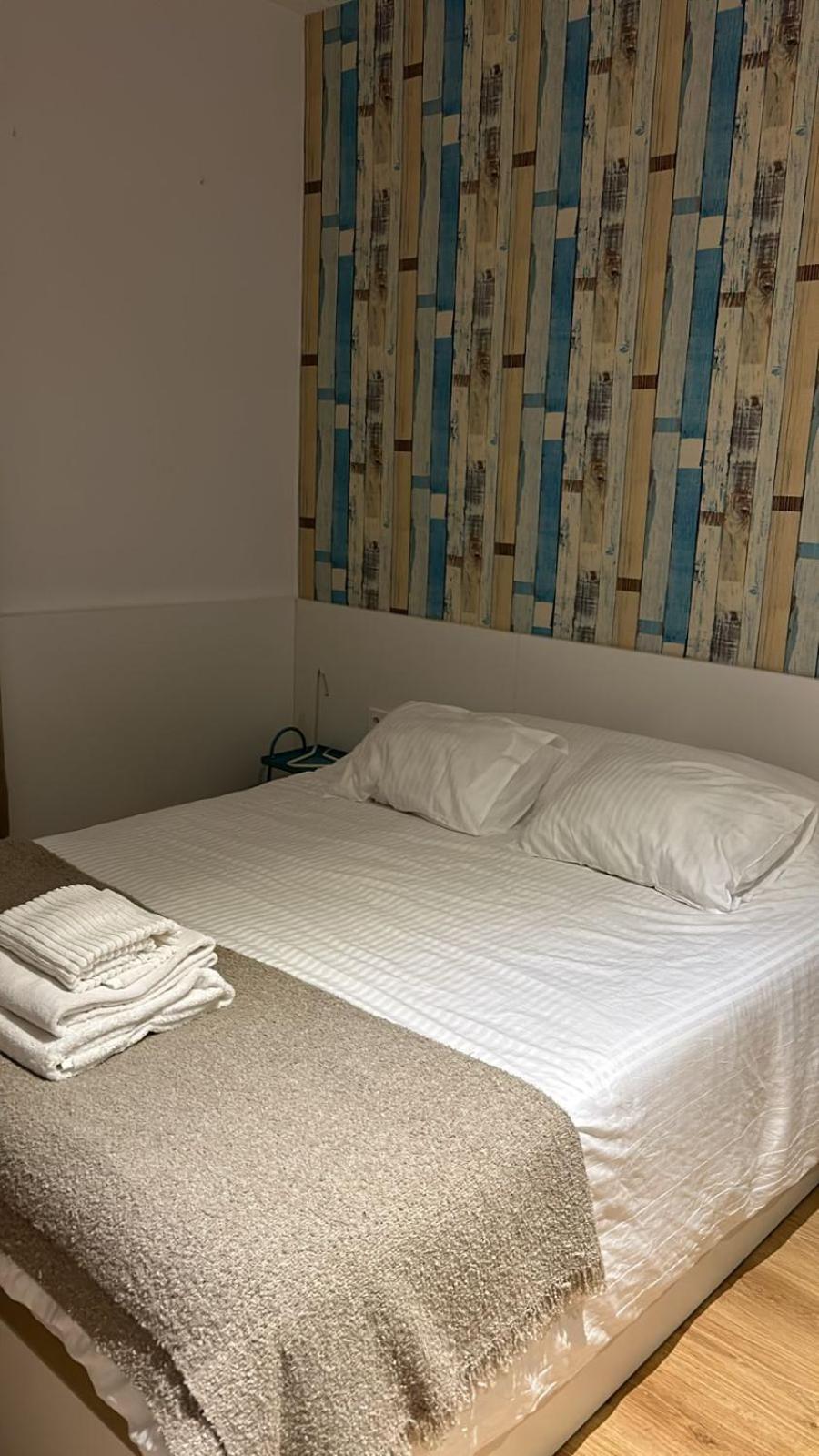 Habitación Doble Estándar con Baño Compartido