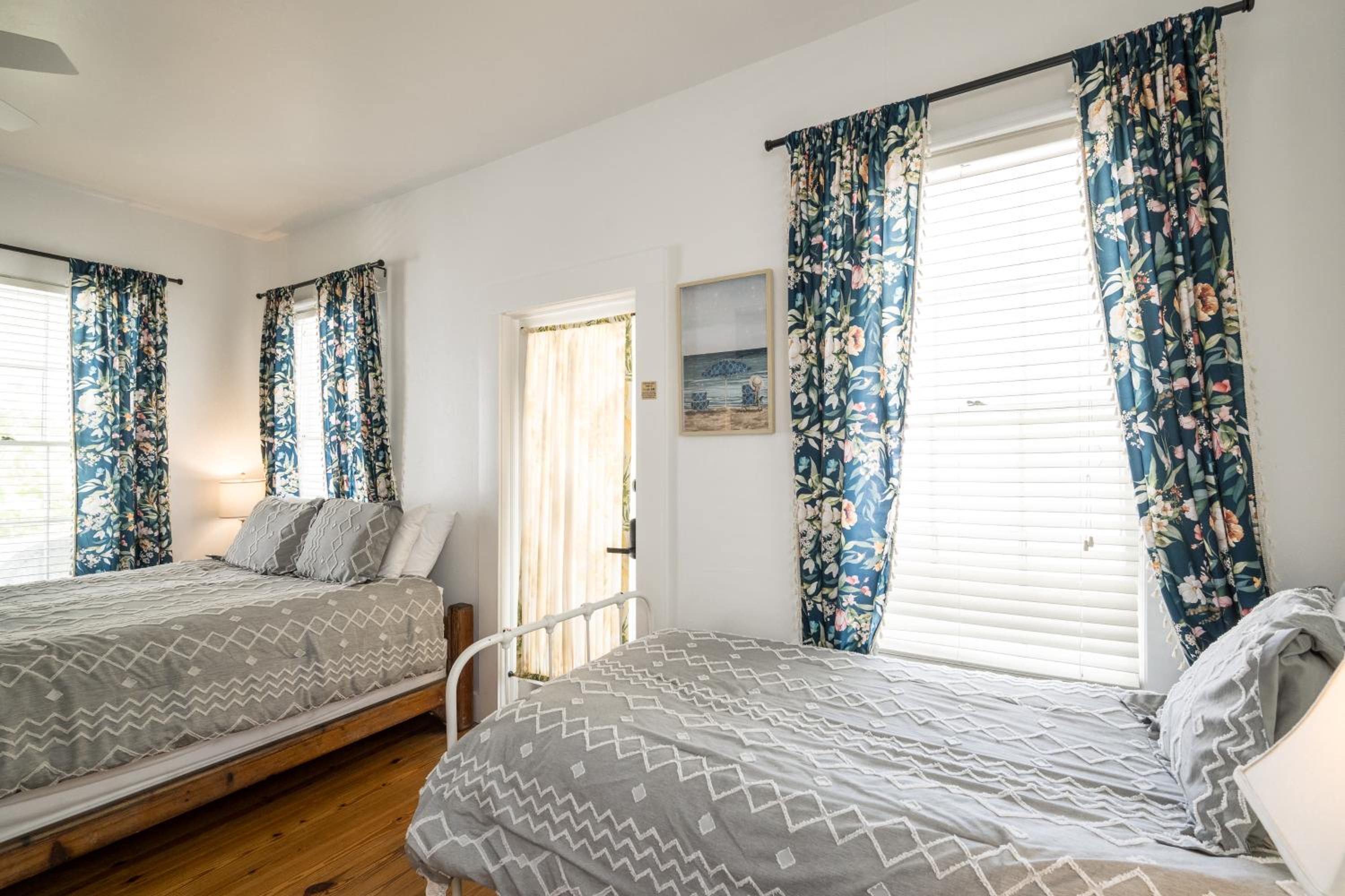 Standard Double or Twin Room with Balcony photo 2