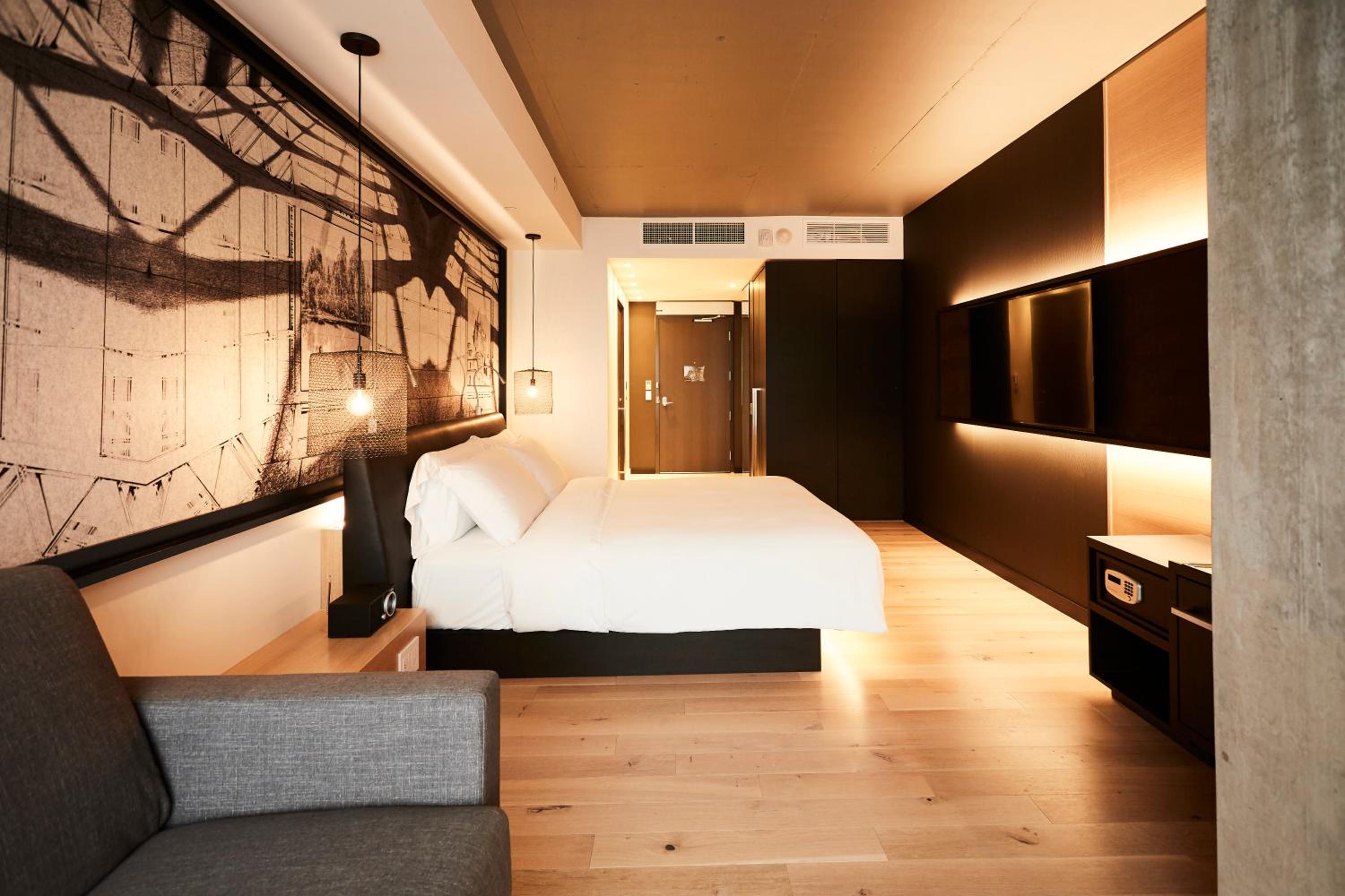 King Room