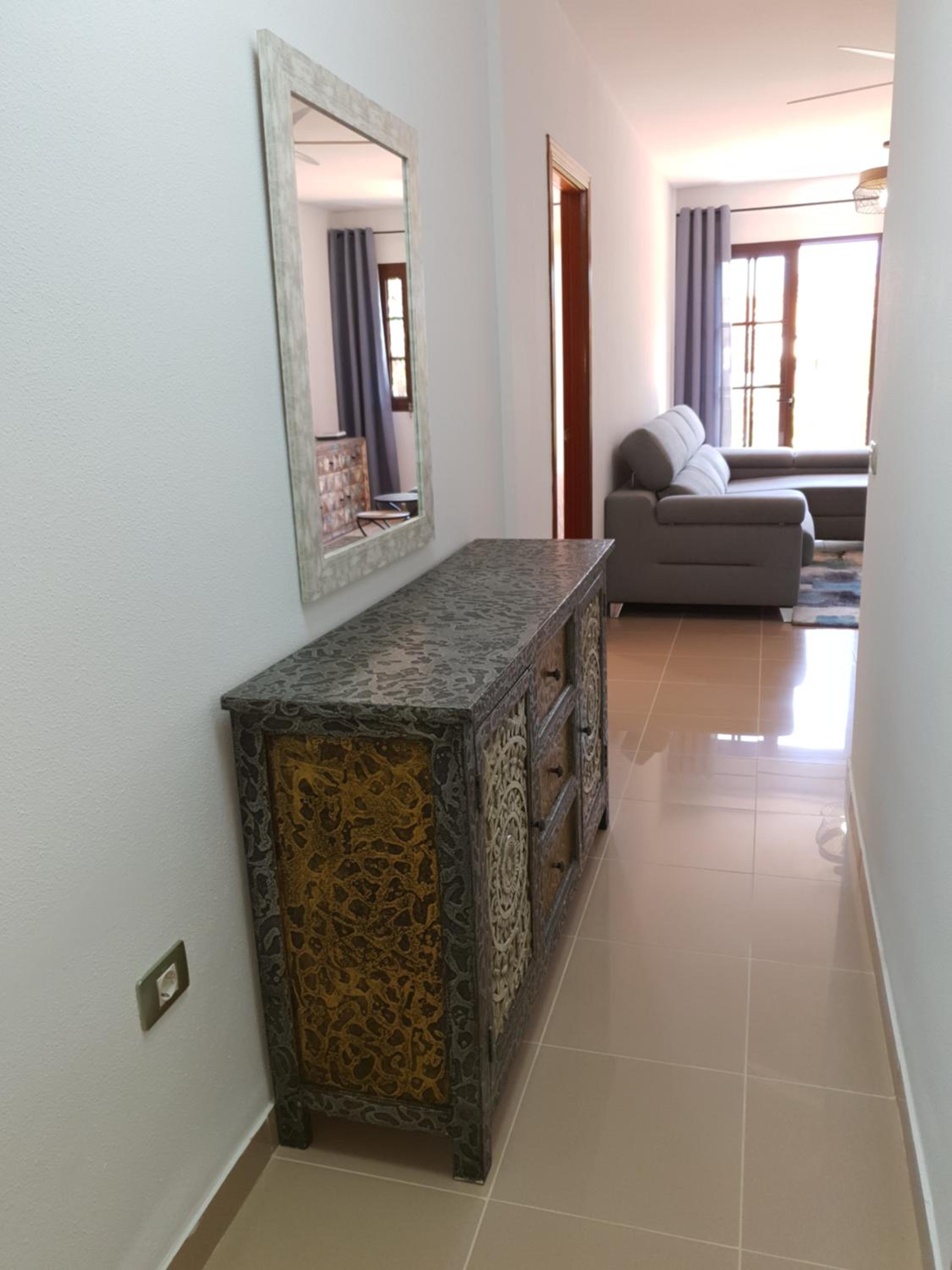 Apartamento de dos habitaciones con balcón