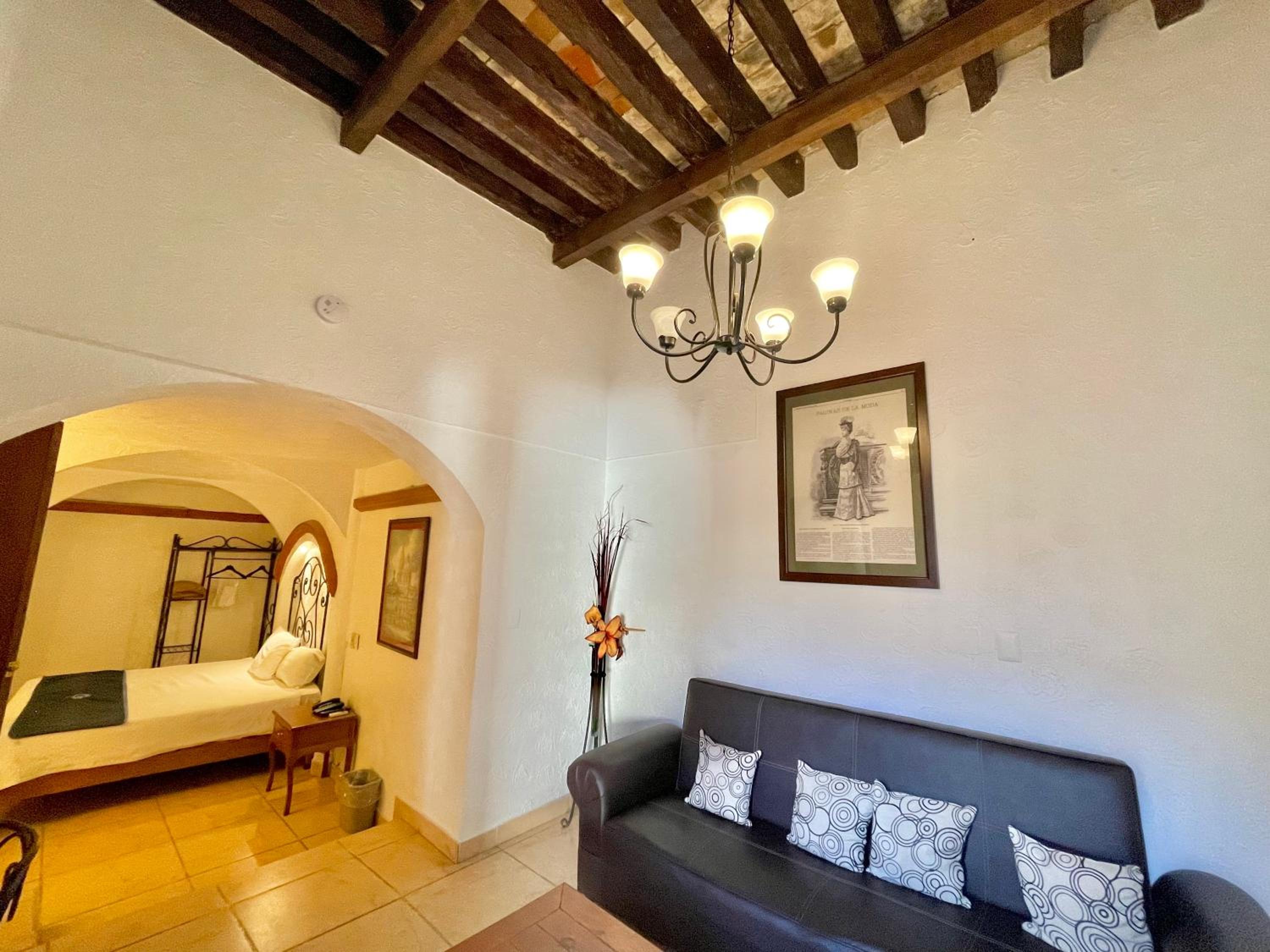 Junior Suite - Photo 1