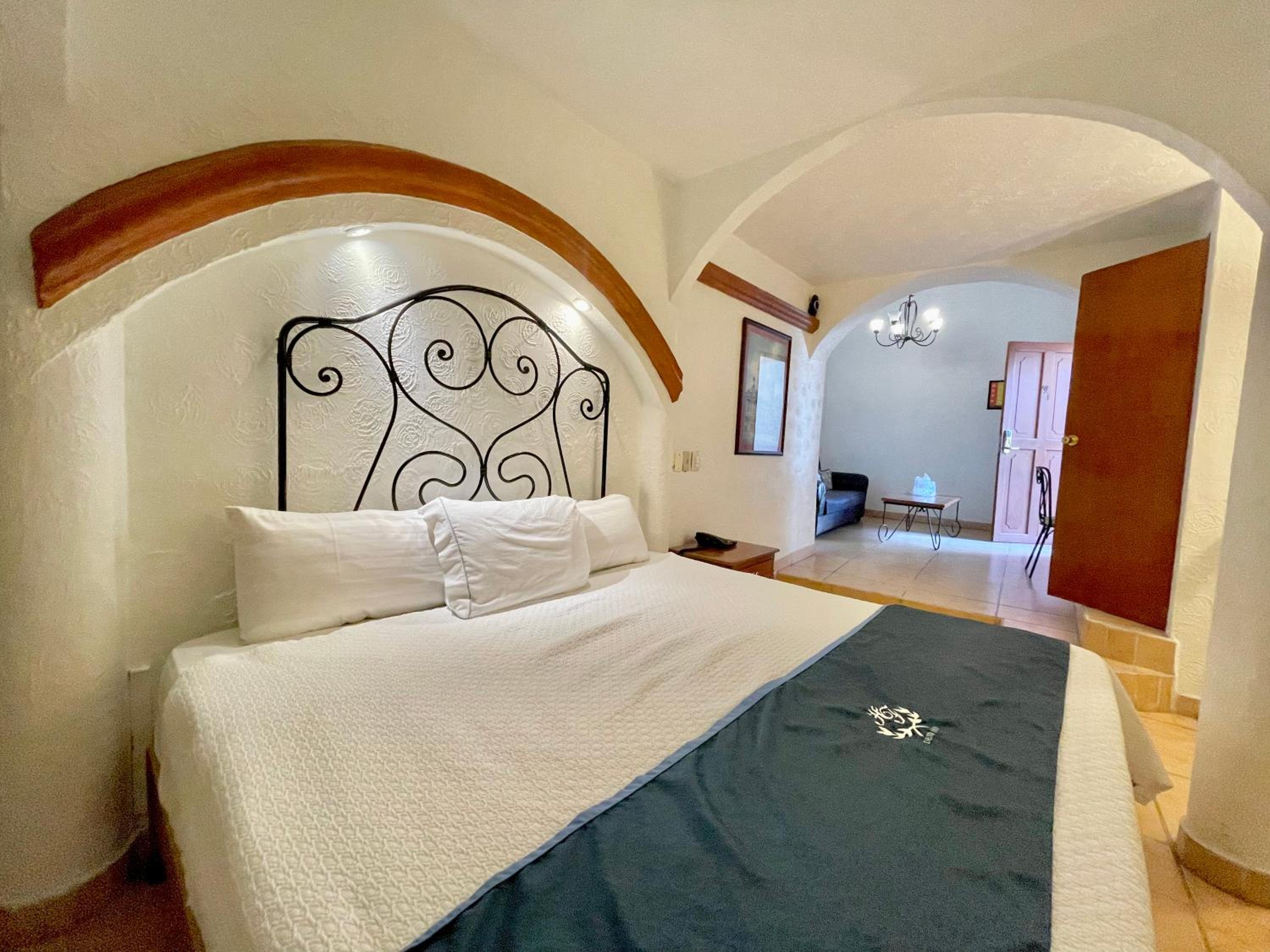 Junior Suite - Photo 3