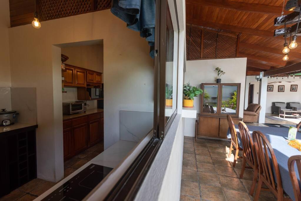 Villa photo 2