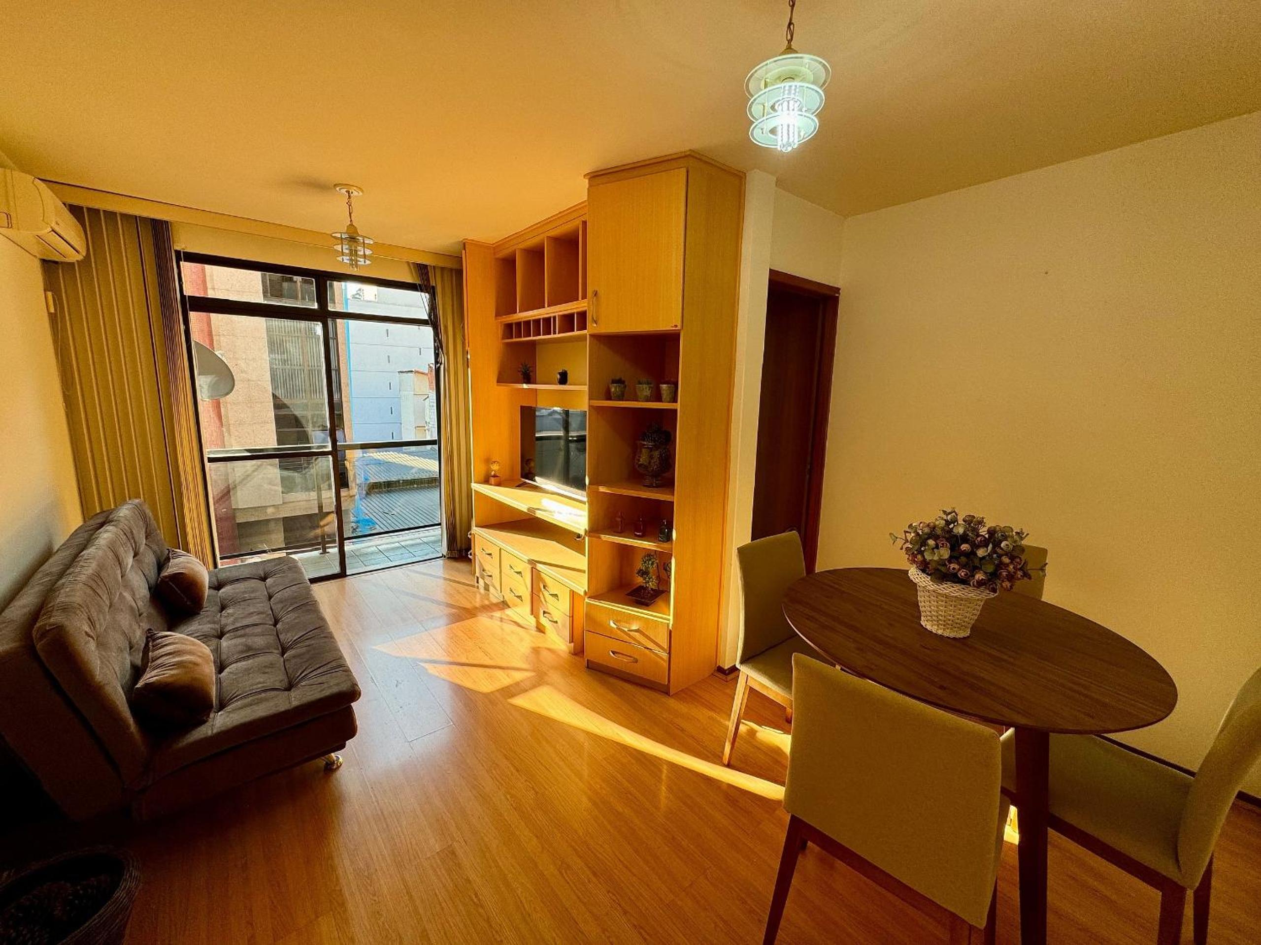 Apartment photo 1