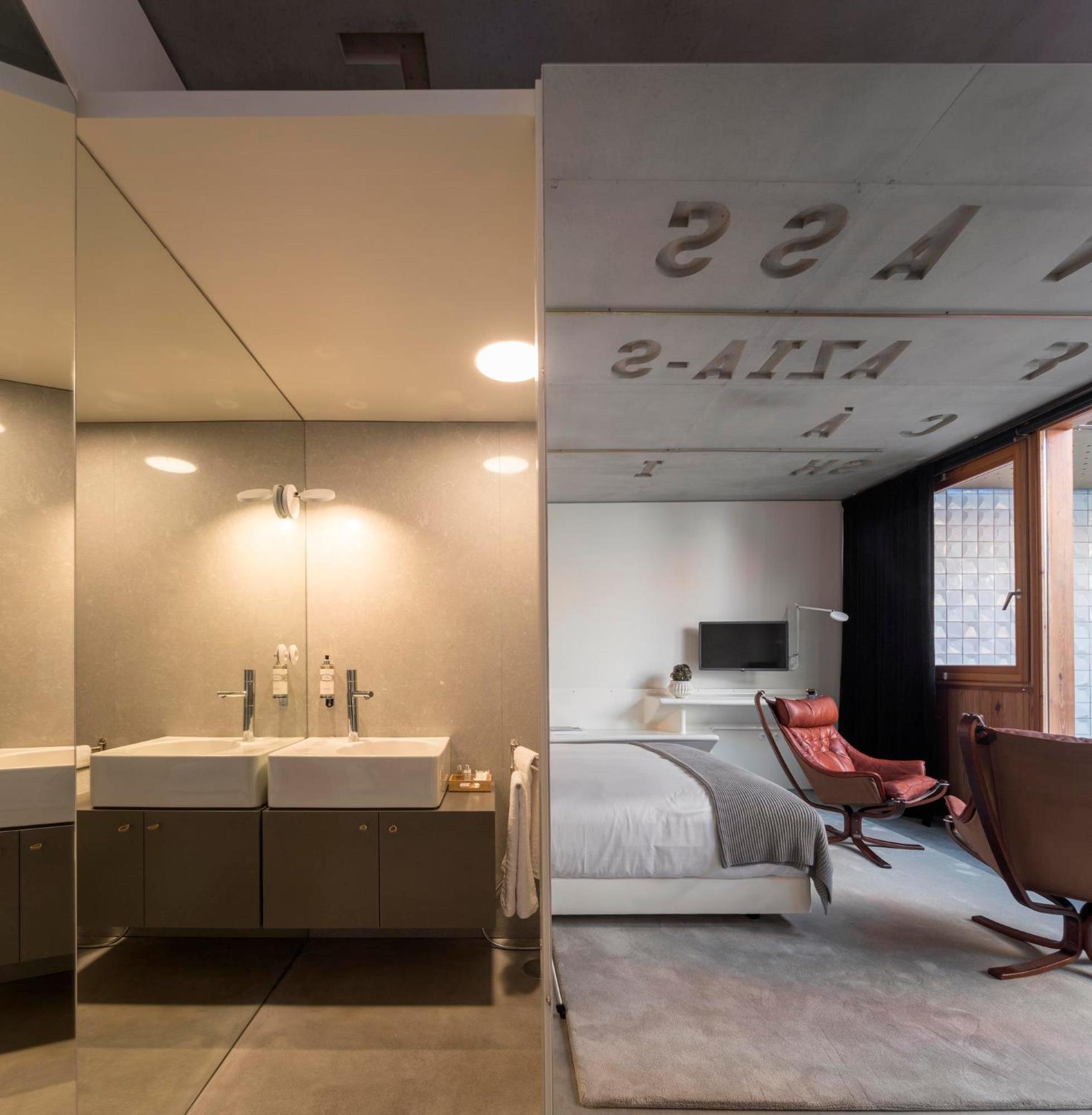 Double or Twin Room inner Courtyard View