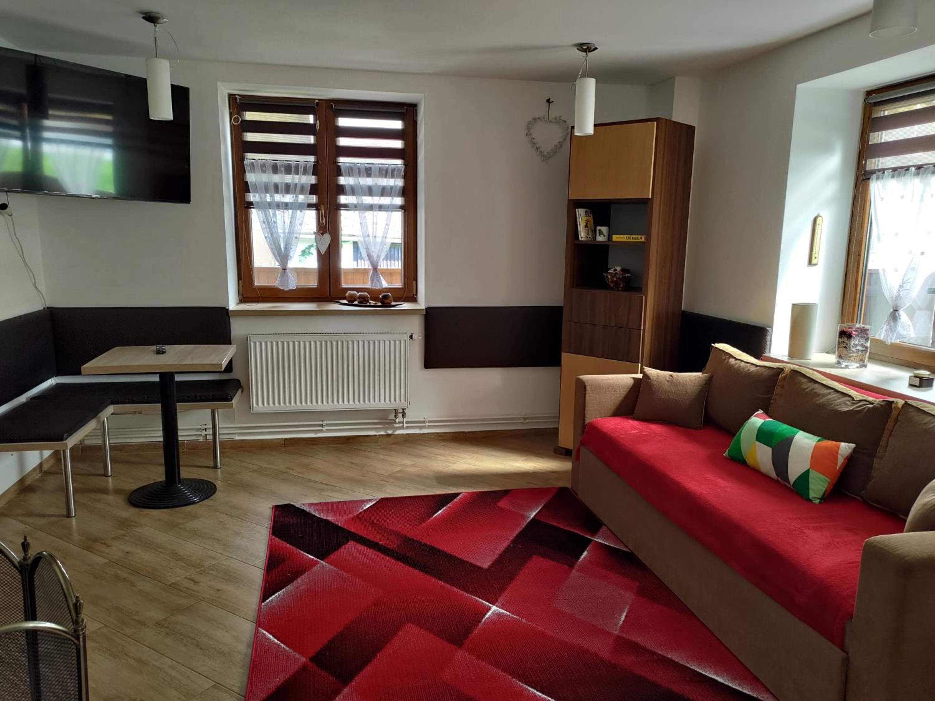 One-Bedroom House photo 1