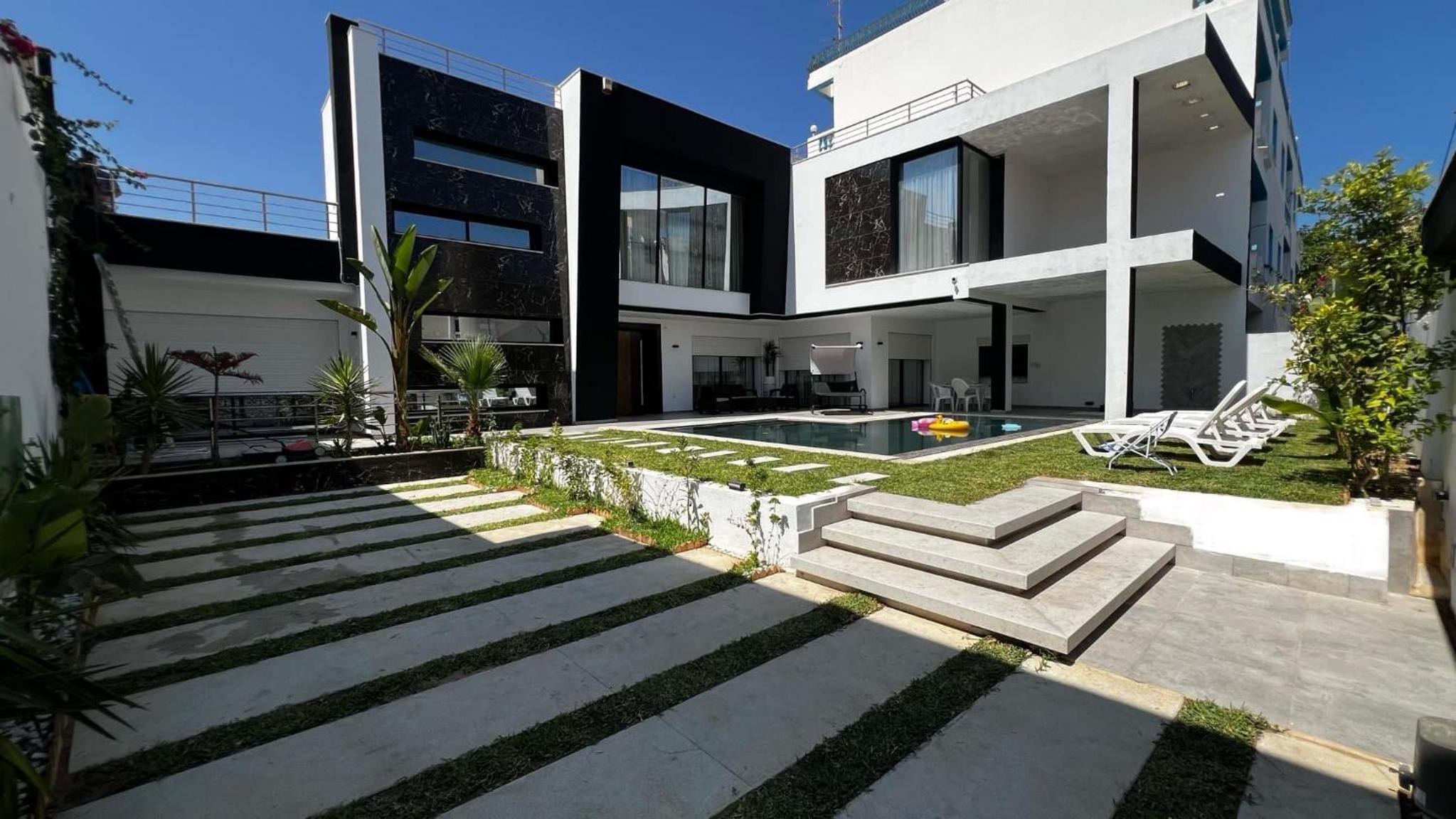 Two-Bedroom Villa photo 1