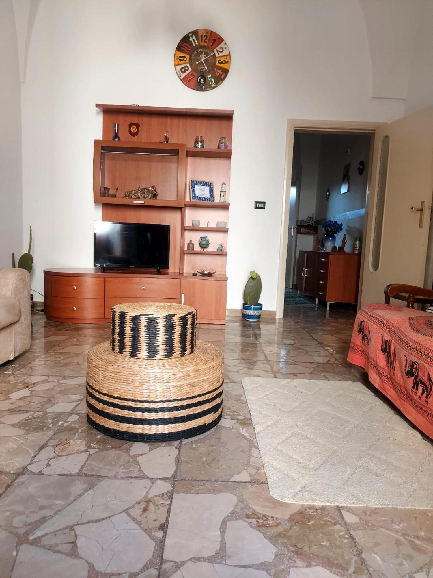 One-Bedroom House photo 2