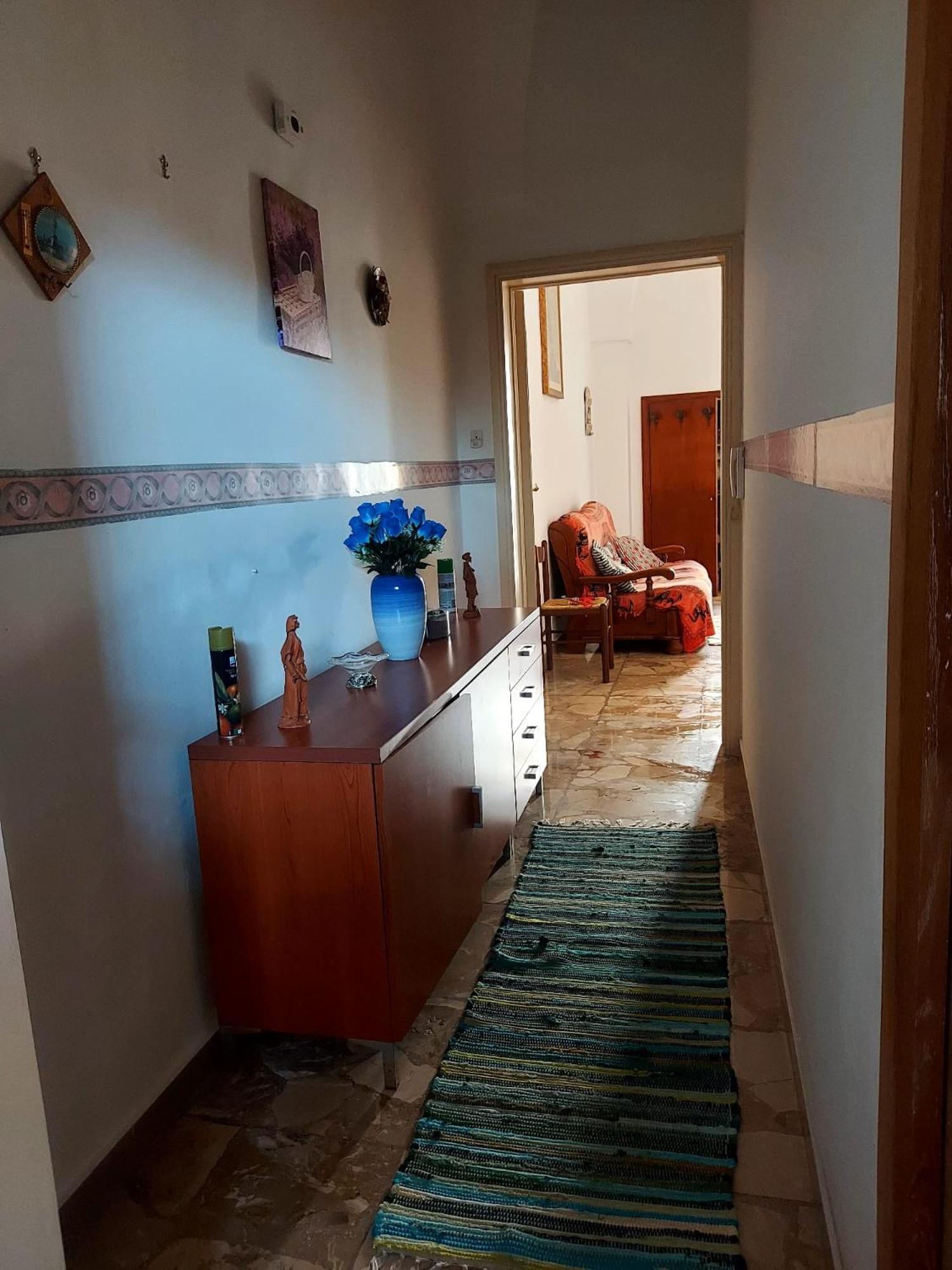 One-Bedroom House photo 3