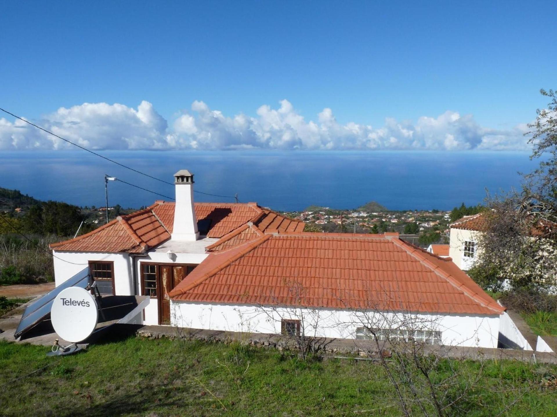 Two-Bedroom Holiday Home photo 2