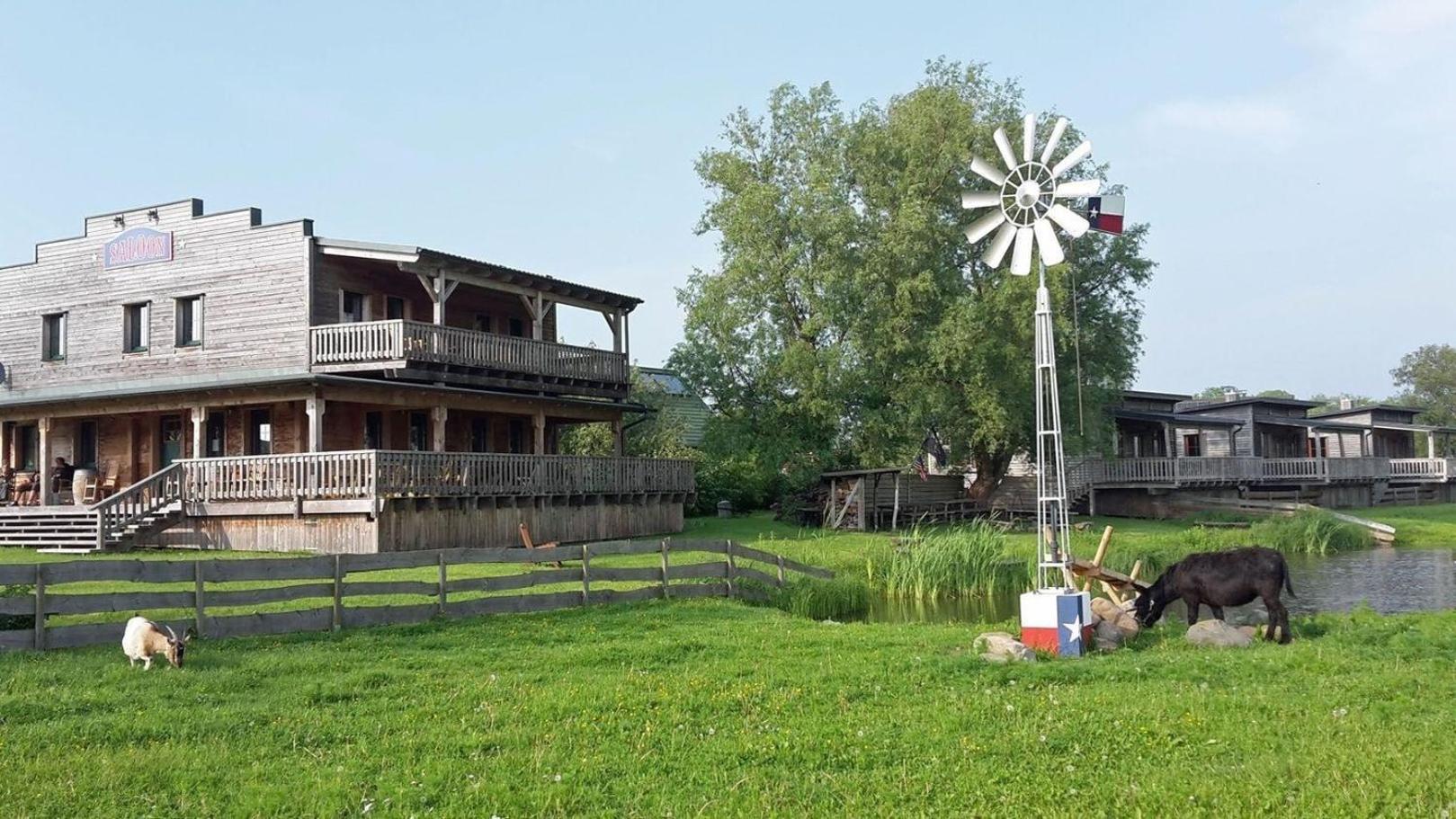 Holiday Home photo 2
