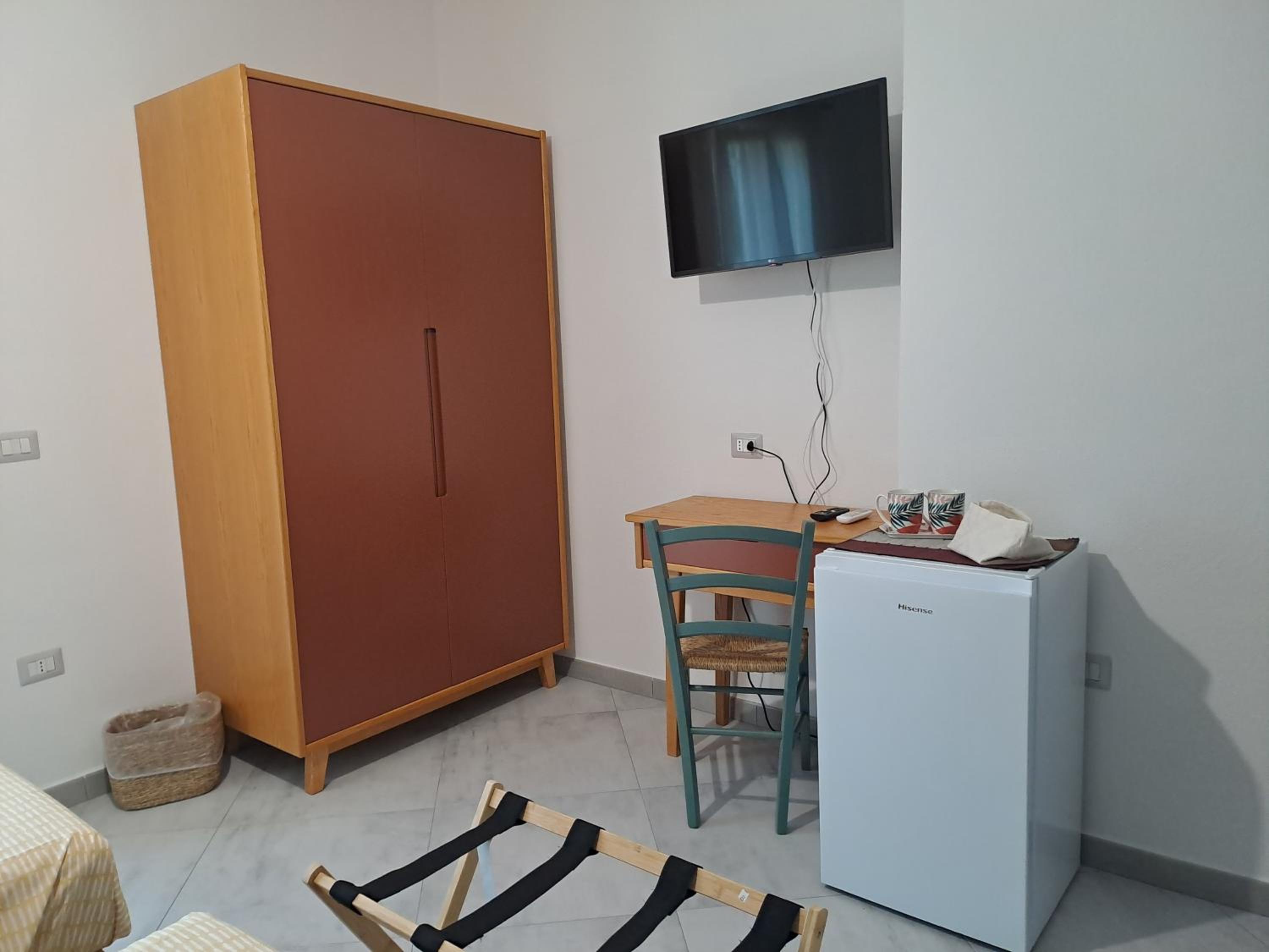 Double or Twin Room photo 3