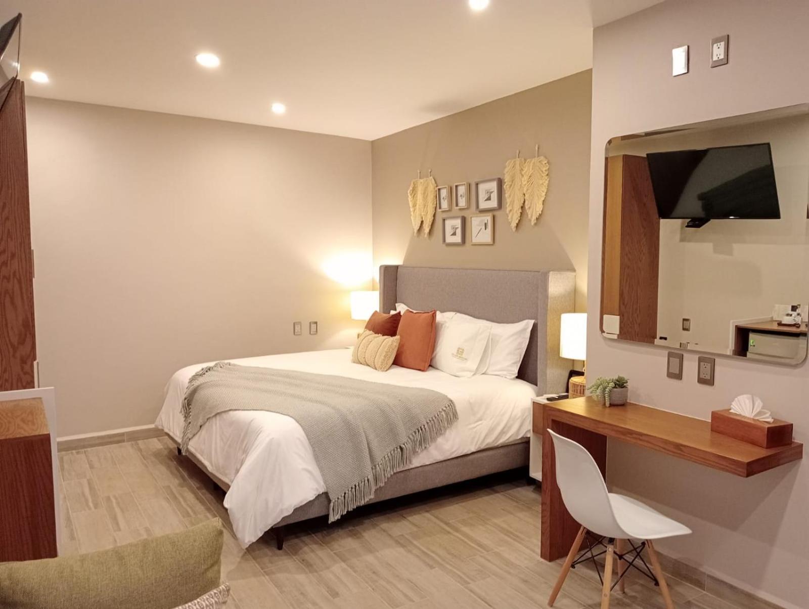 Standard Double Room - Photo 4