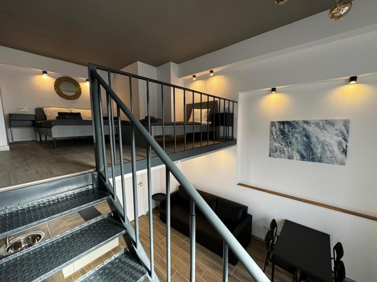 Apartamento - con niveles divididos