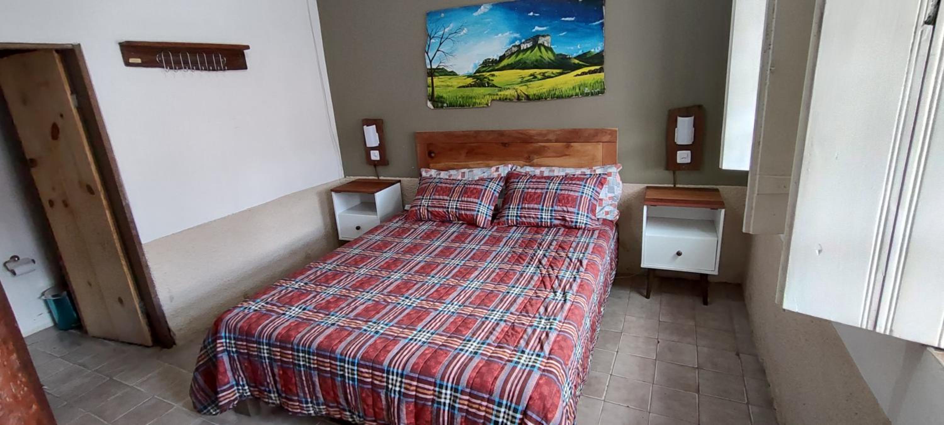 Suite - Photo 1