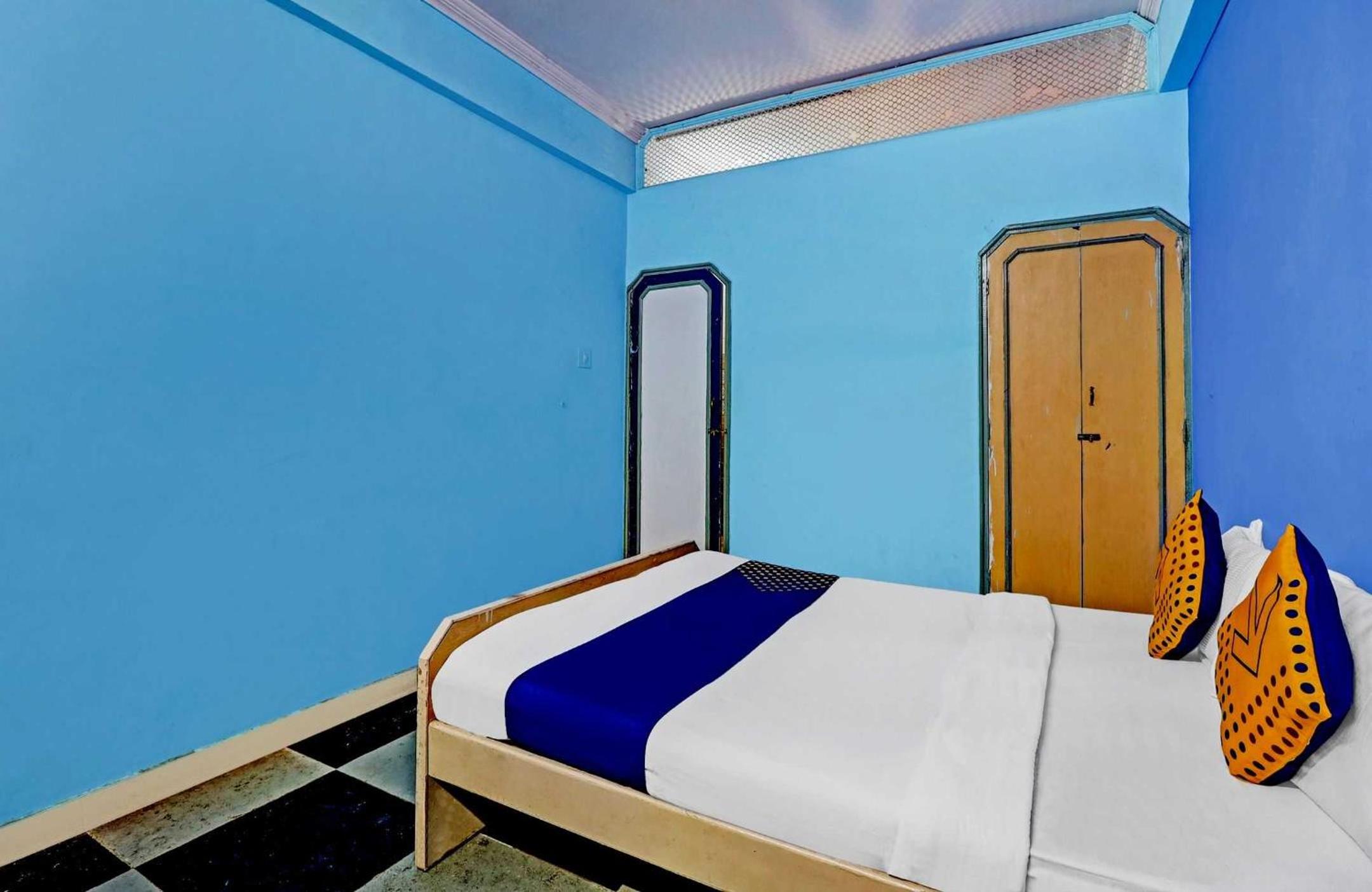 Classic Triple Room