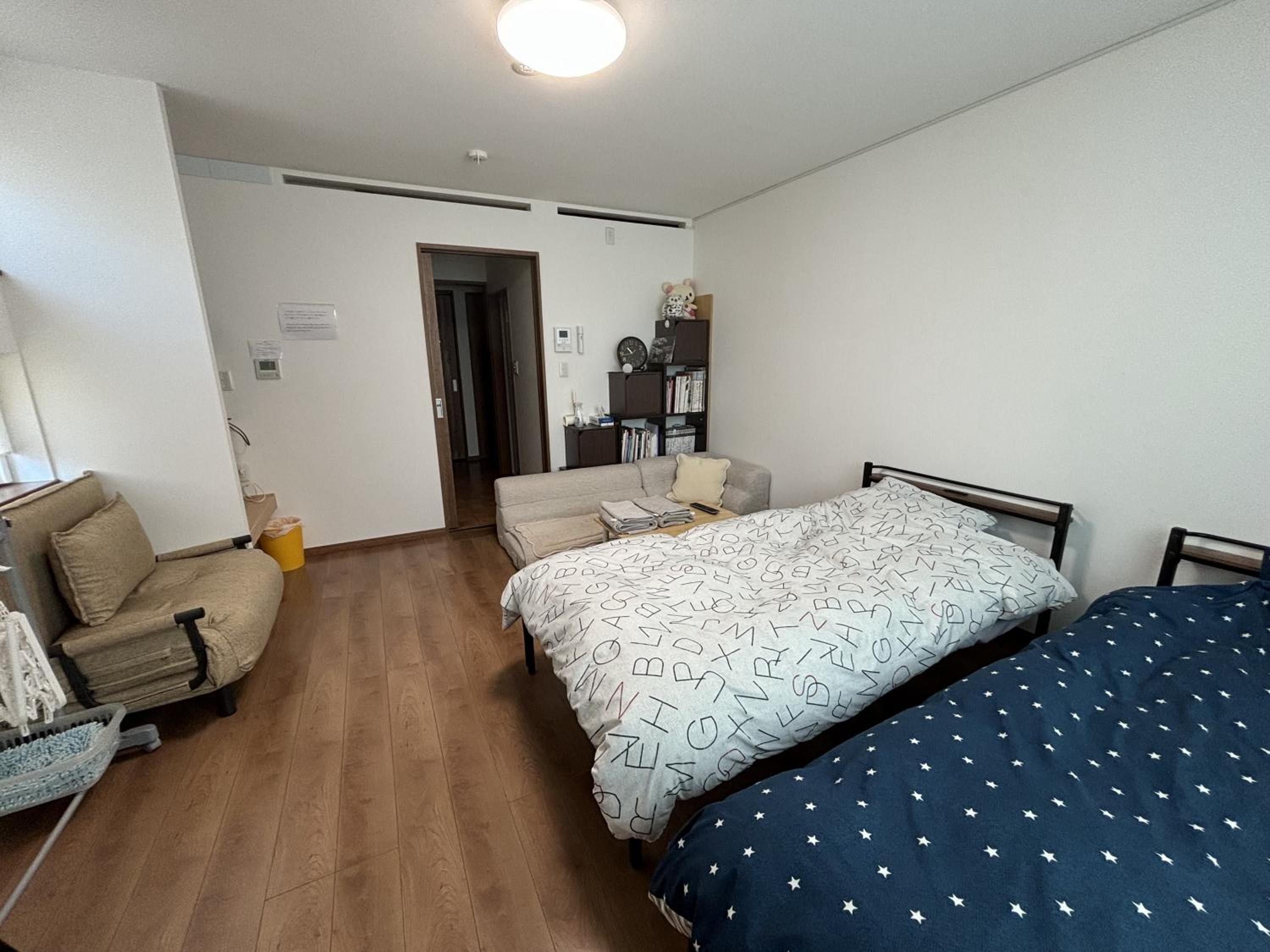 Twin Room with Extra Bed - Photo 6