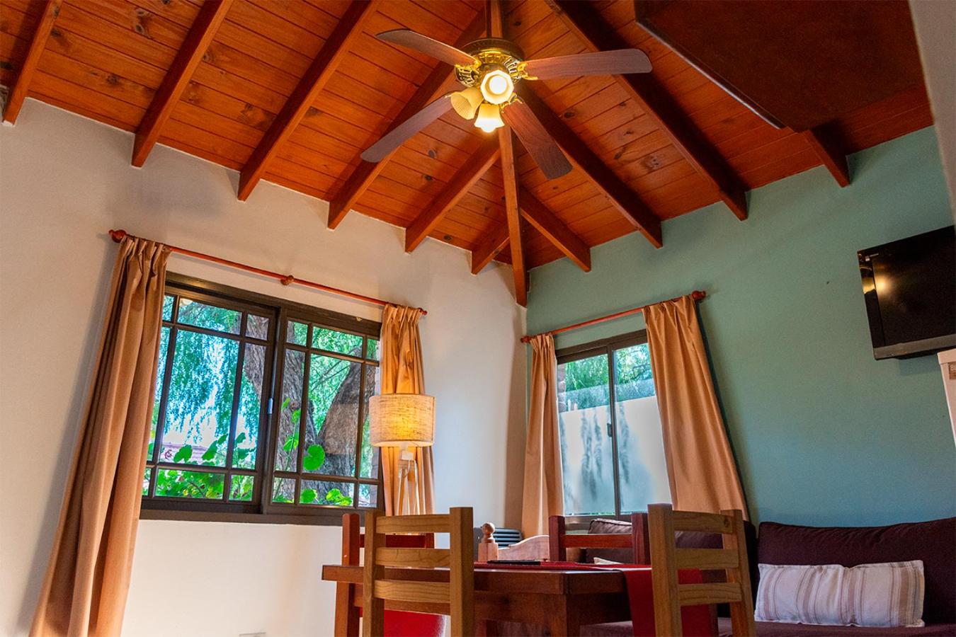 Bungalow with Garden View photo 1