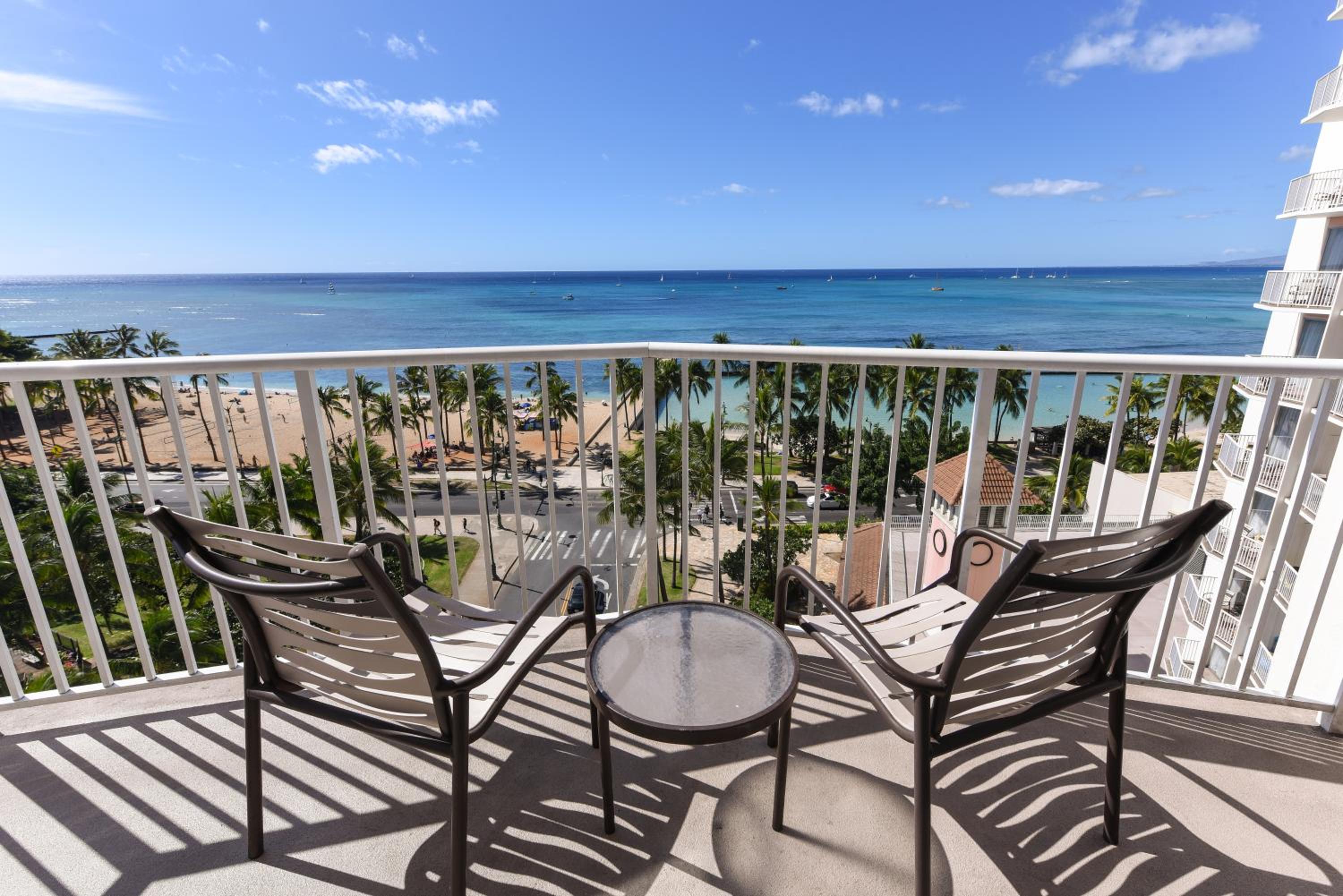 Ocean Front King Room - Photo 2