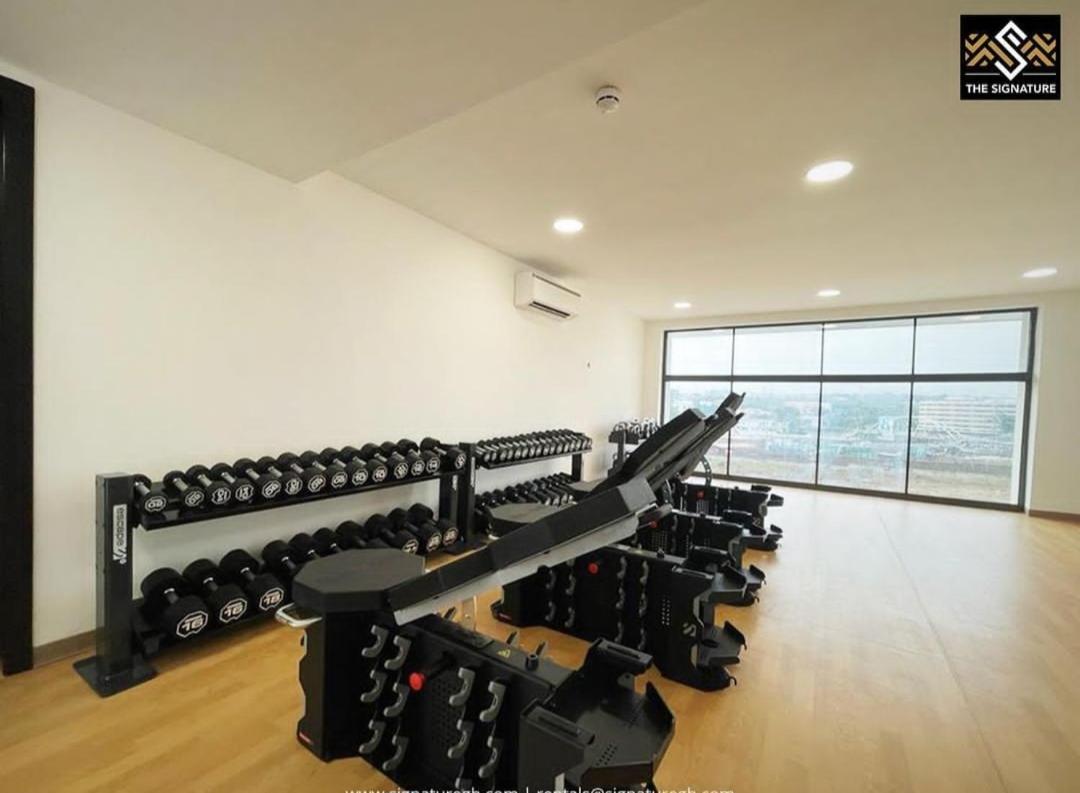 Studio with Balcony - Photo 2