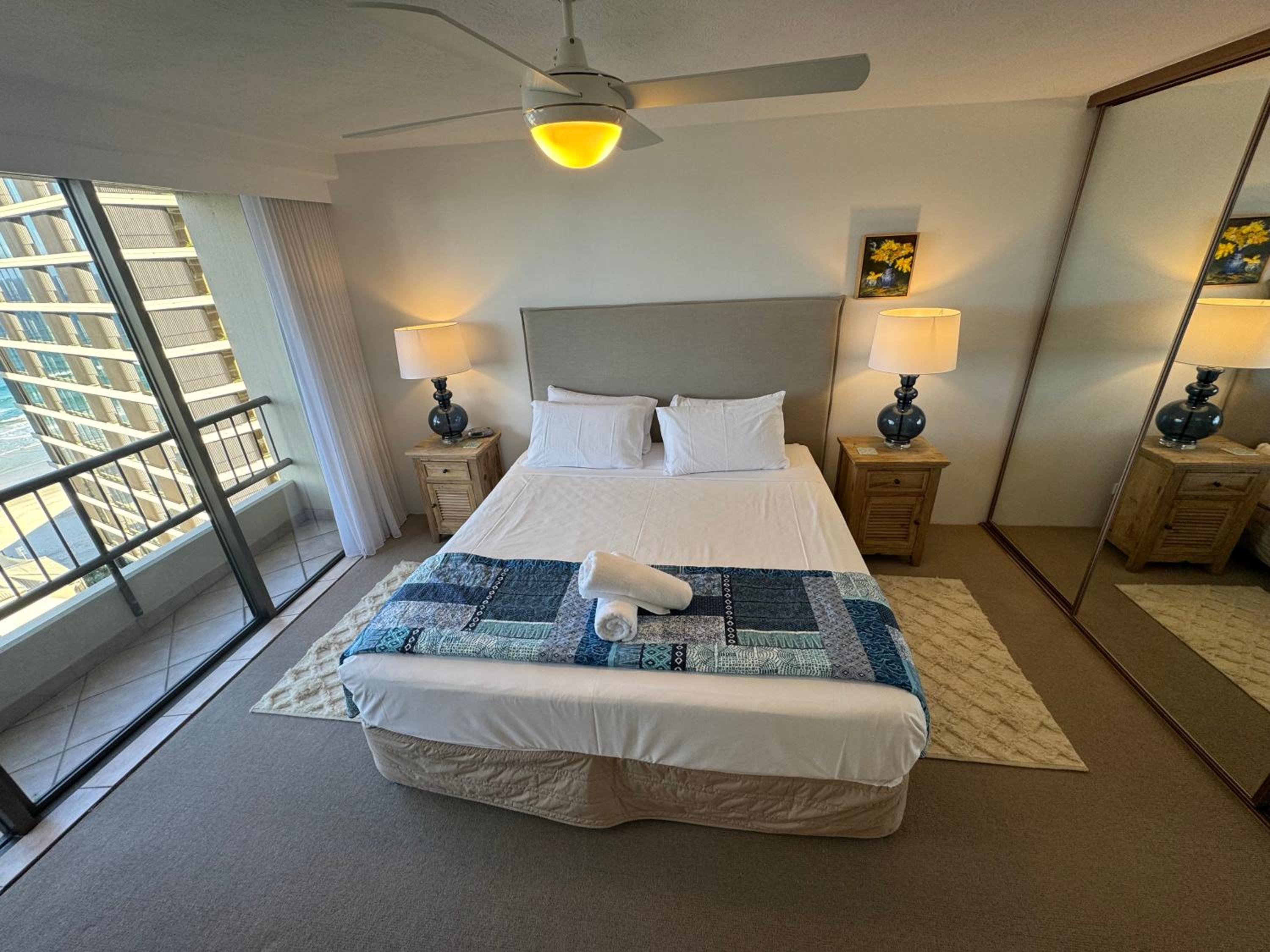 Three-Bedroom Ocean View Apartment - Photo 20