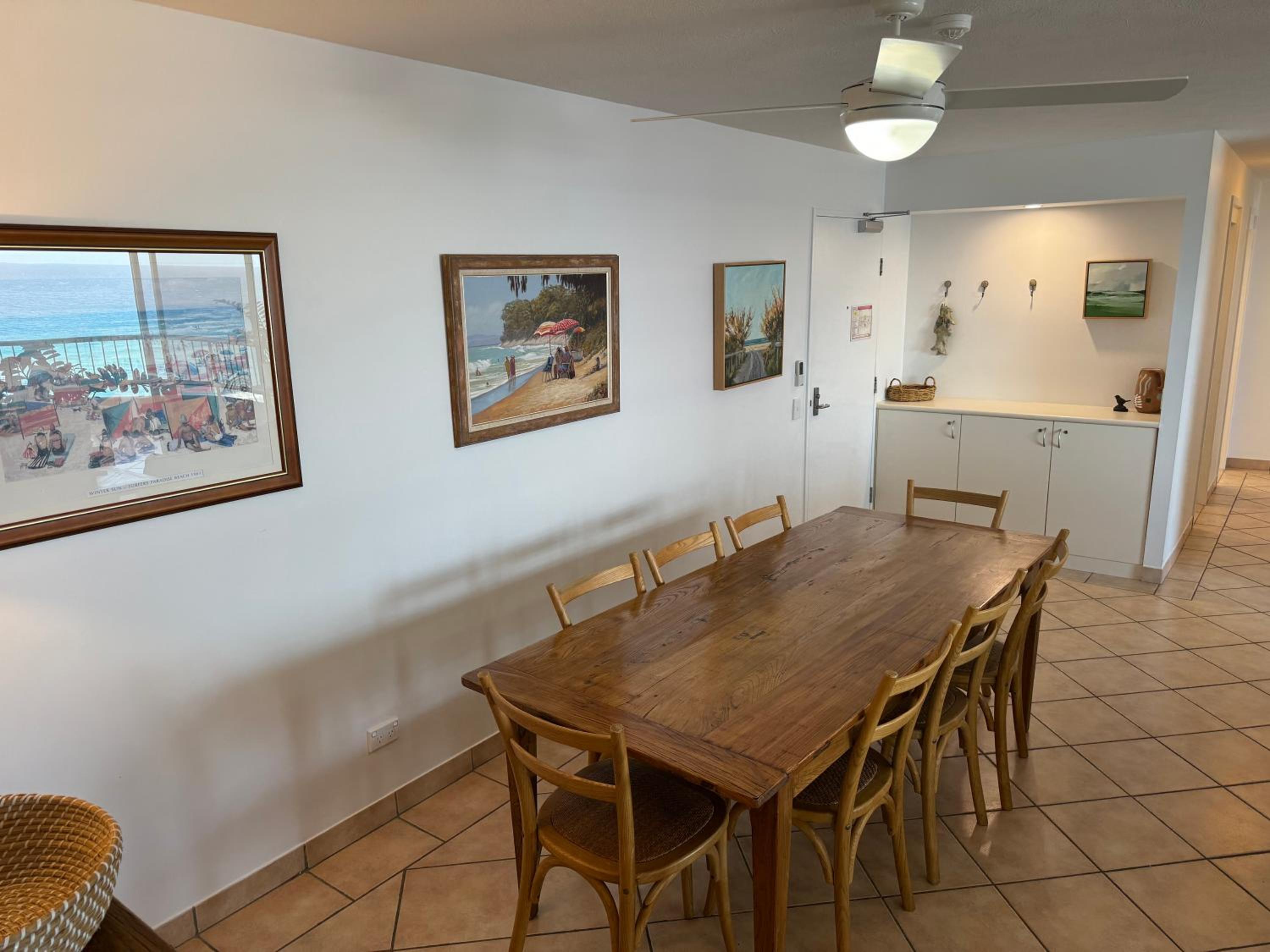 Three-Bedroom Ocean View Apartment - Photo 12
