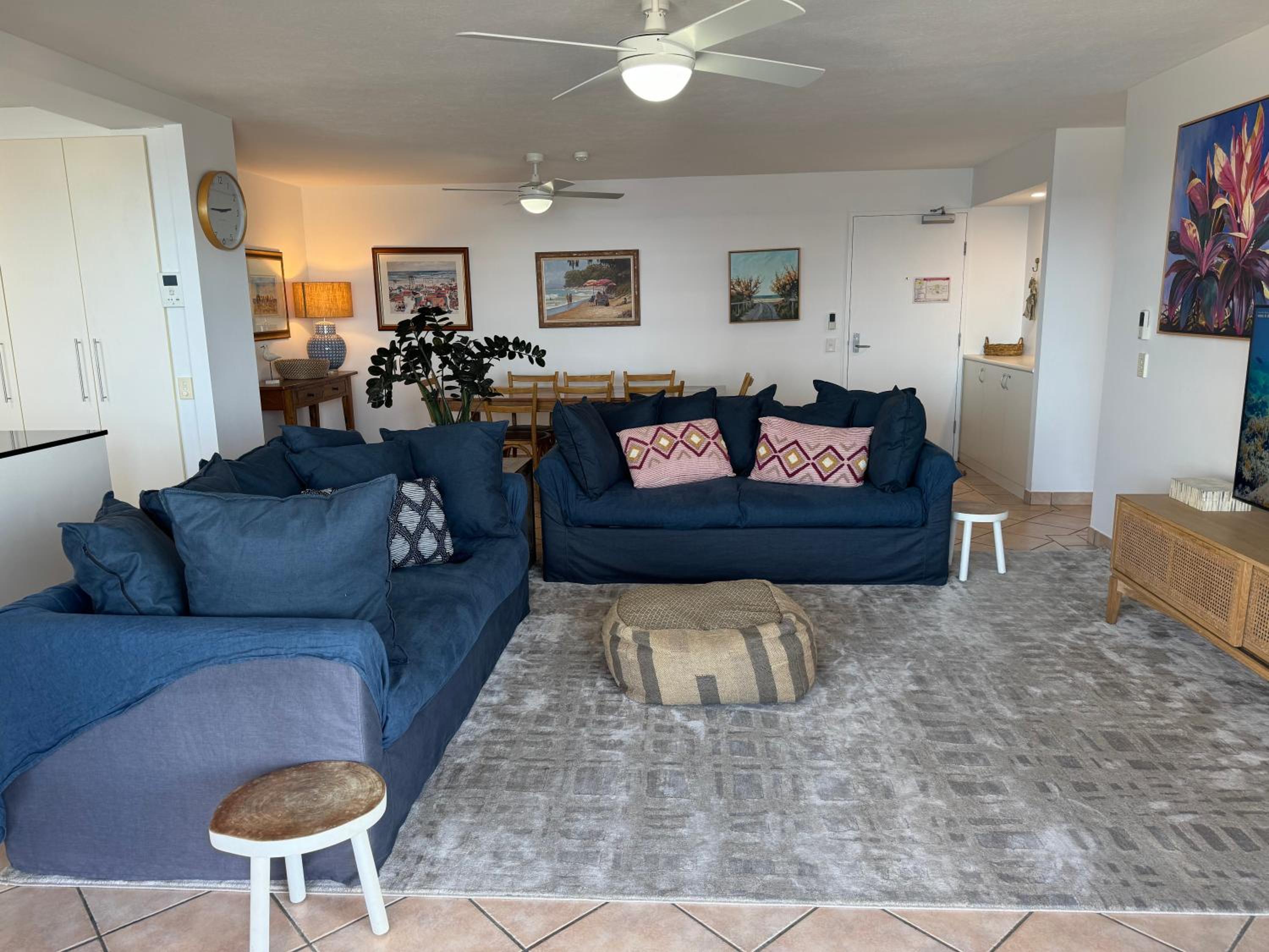 Three-Bedroom Ocean View Apartment - Photo 10