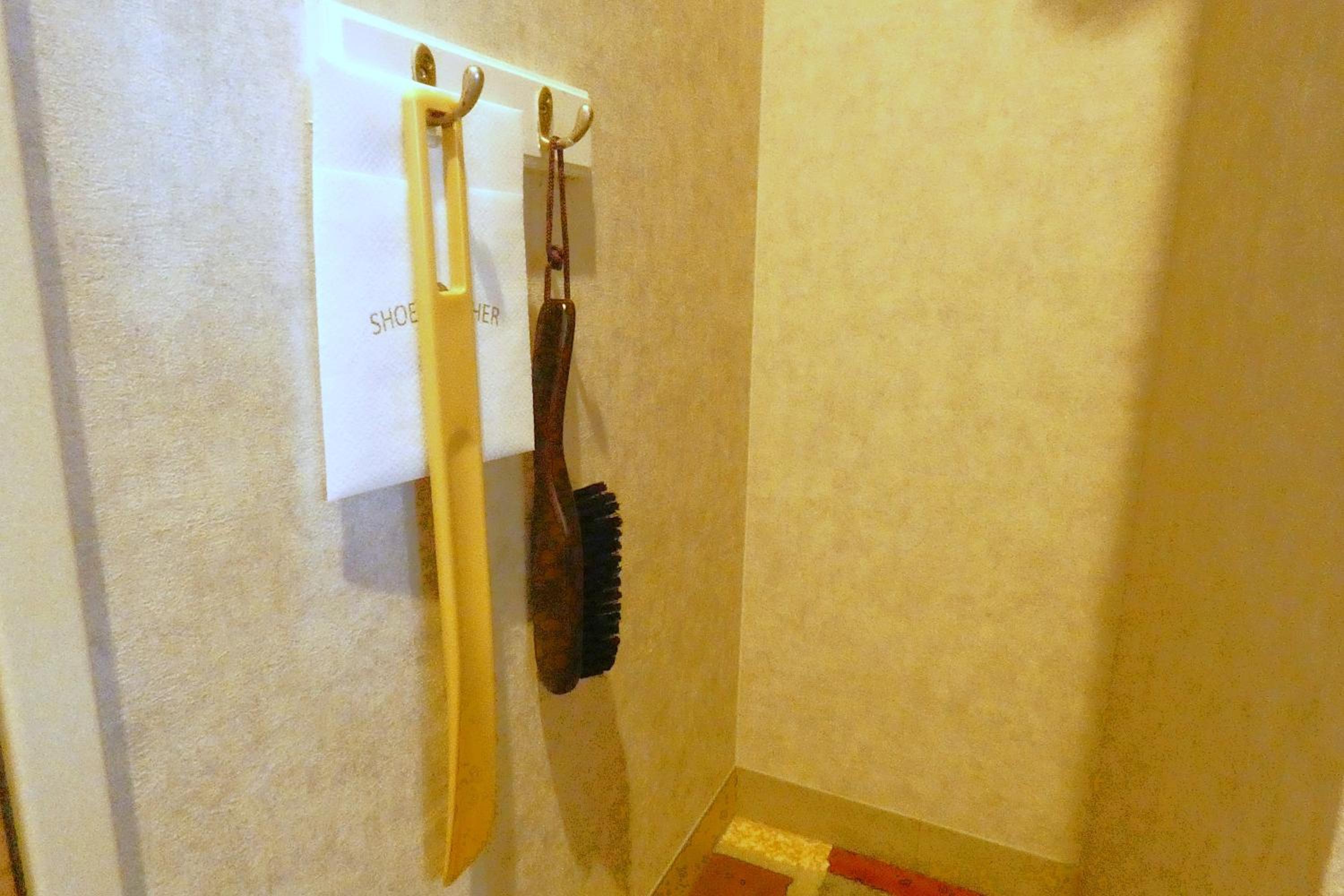 Double Room with Small Double Bed - Non-Smoking - Photo 3