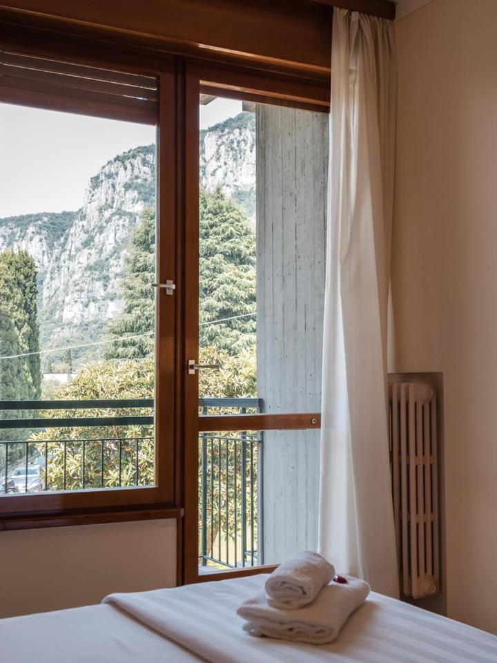 Double or Twin Room with Garden View photo 3