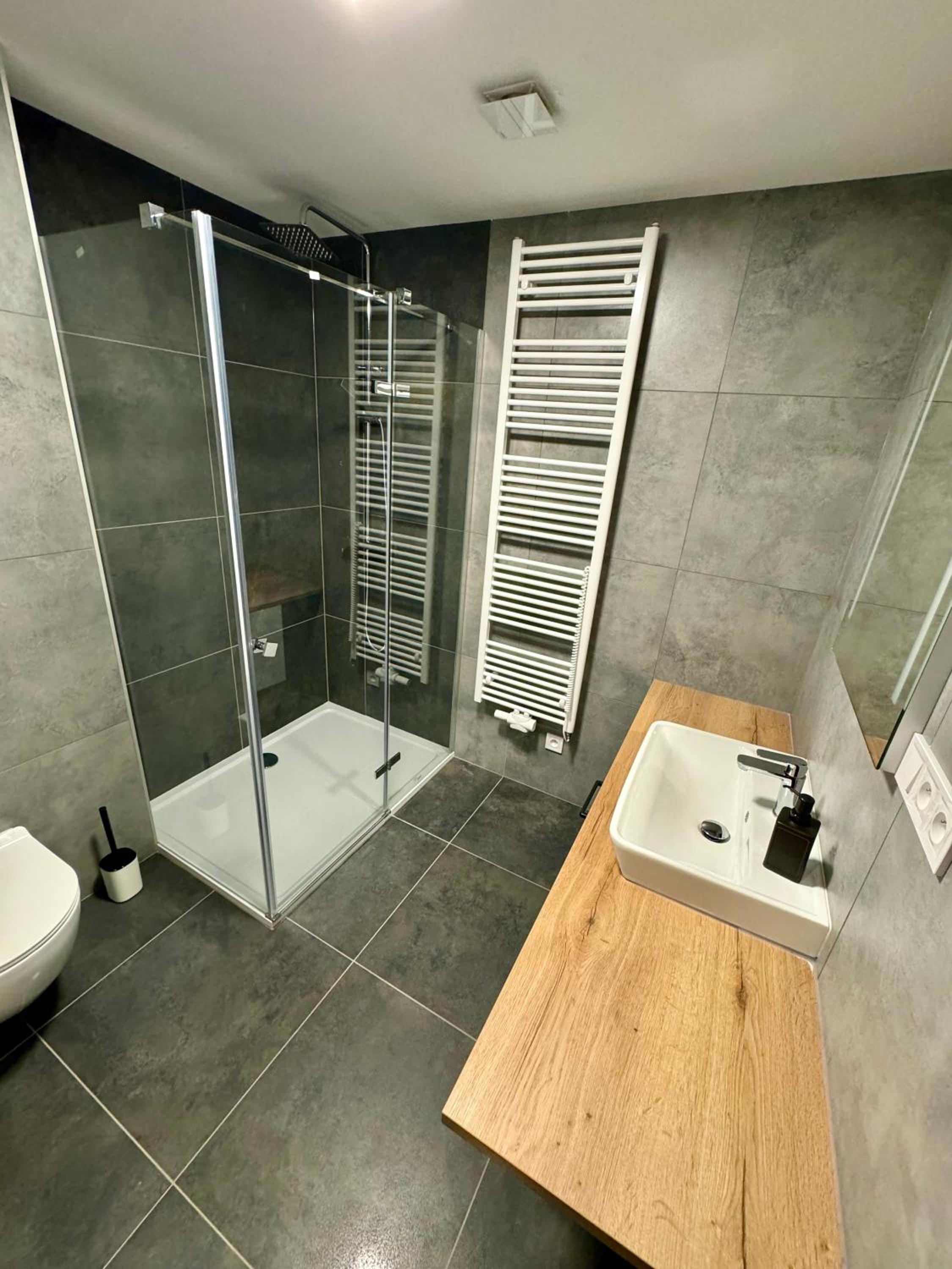 Two-Bedroom Apartment with Balcony photo 1