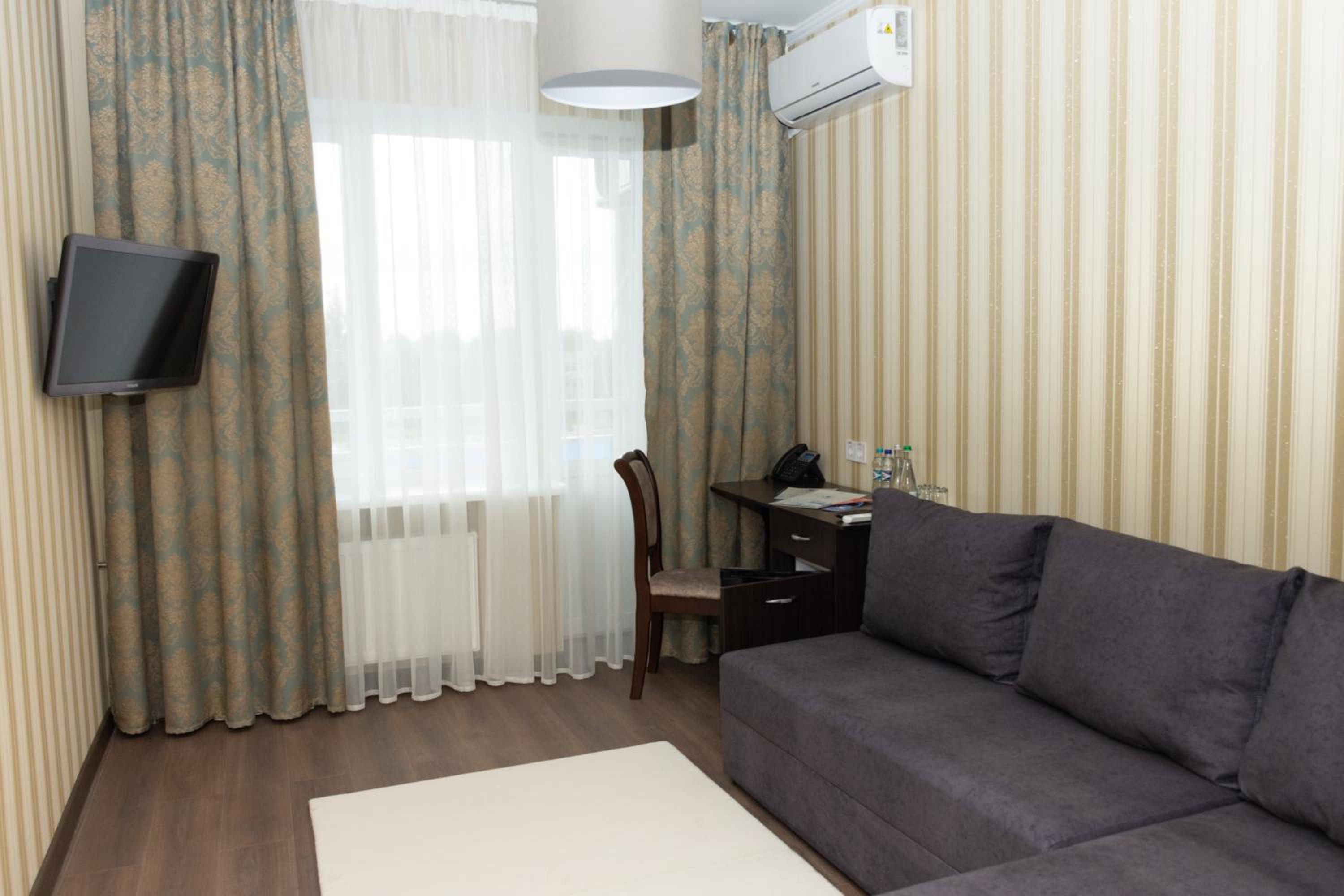 Suite photo 1