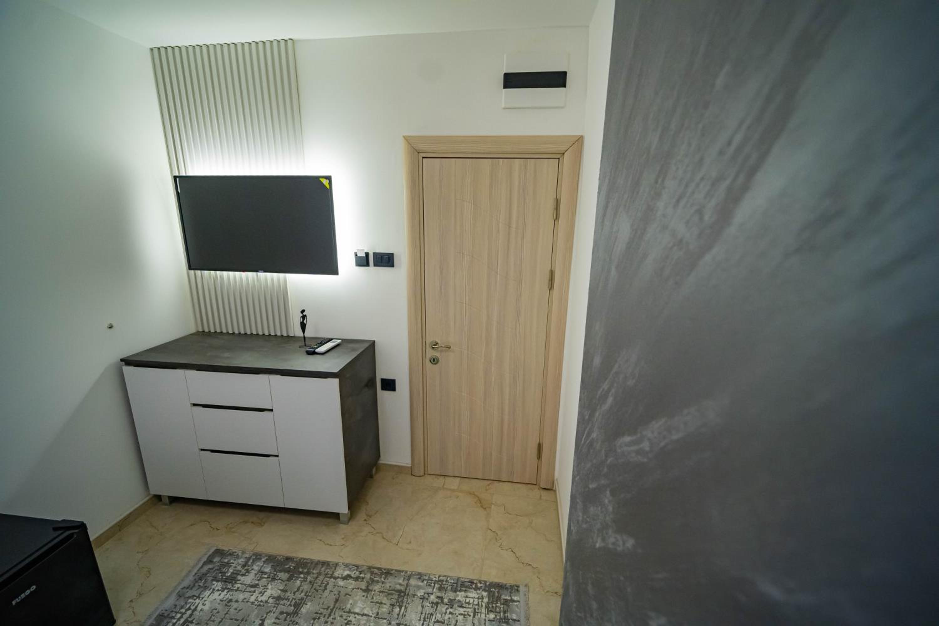 Double or Twin Room with Balcony photo 3