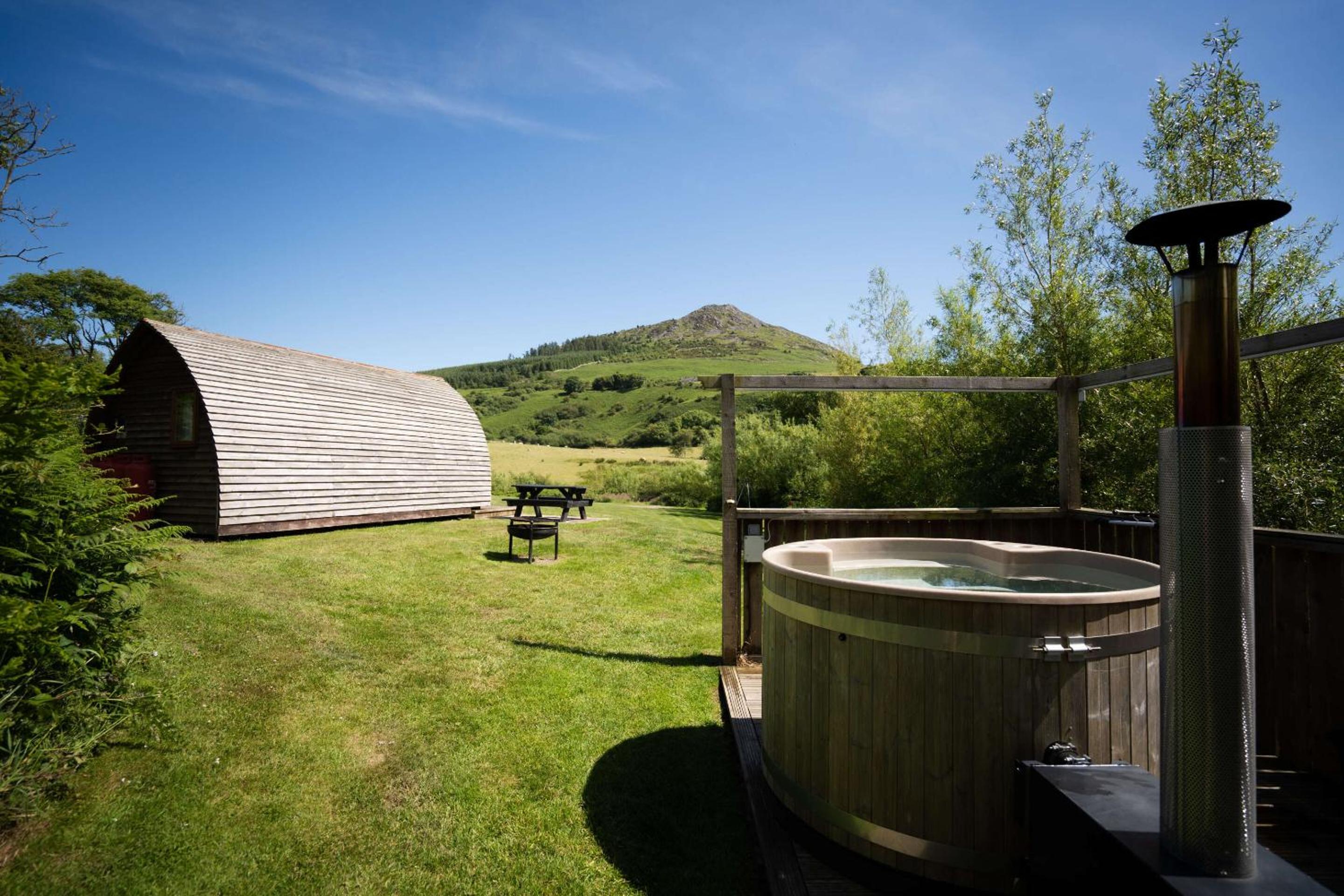Standard Cabin with Hot Tub photo 3