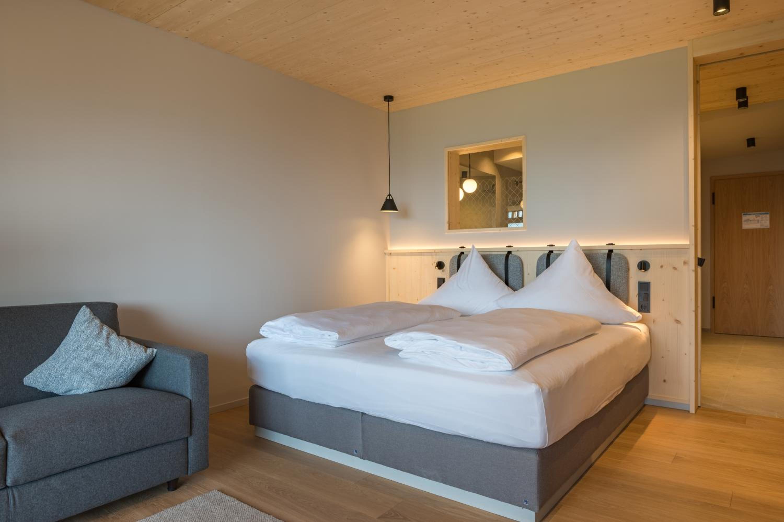 Junior Suite with Balcony photo 2